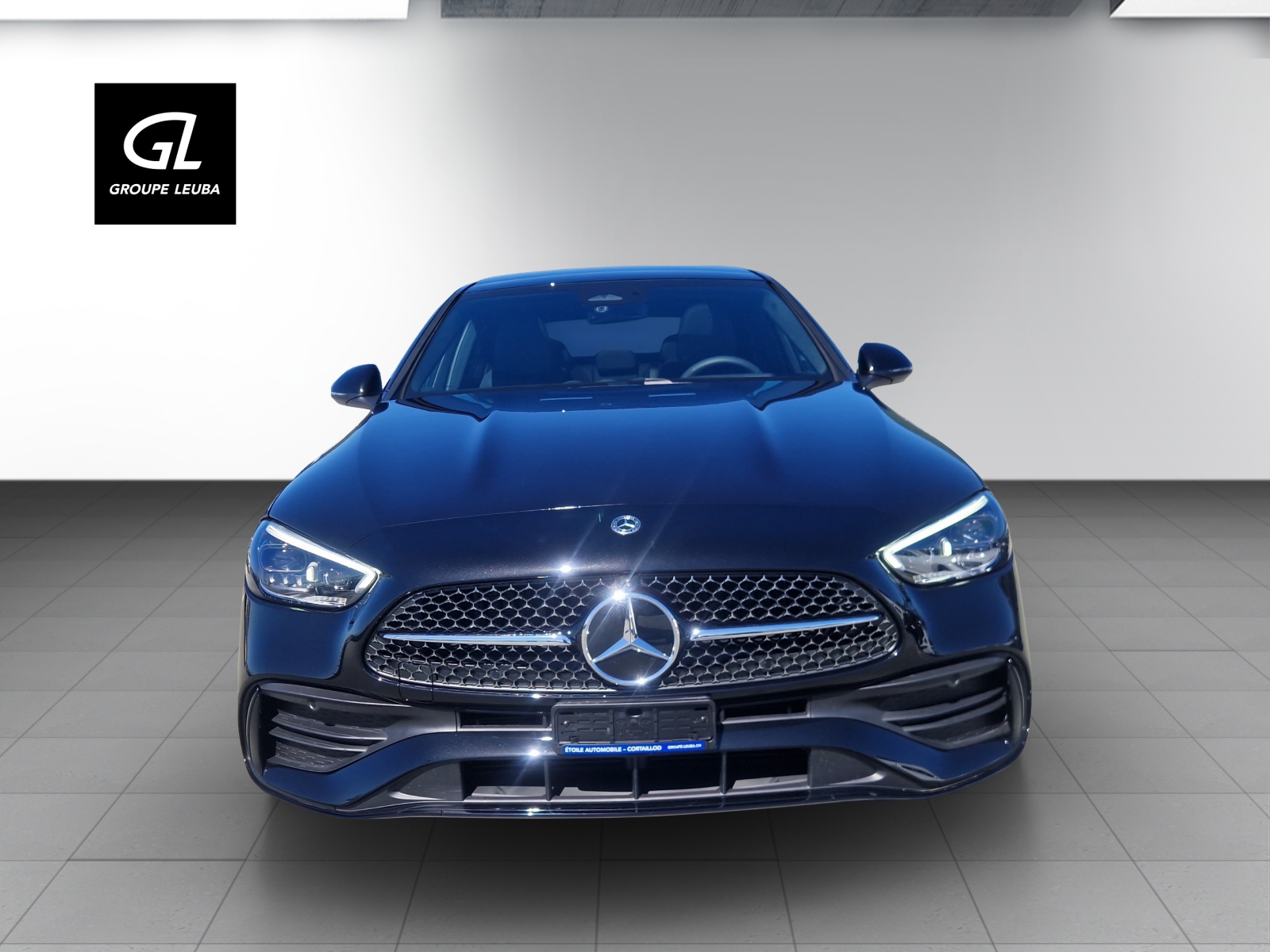 MERCEDES-BENZ C 300 4 Matic-showroom-element-1