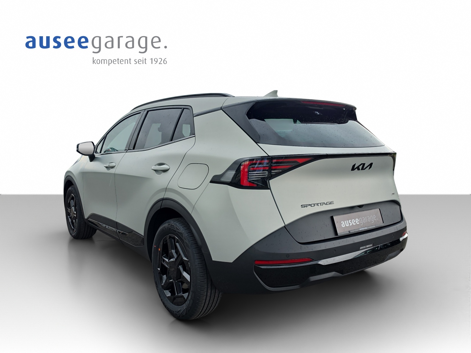 KIA Sportage 1.6 T-GDi Hybrid Black Edition-image-3