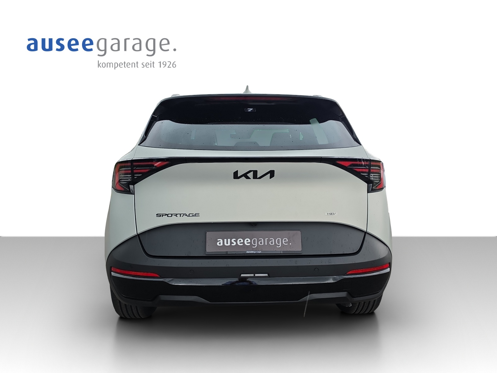 KIA Sportage 1.6 T-GDi Hybrid Black Edition-image-1
