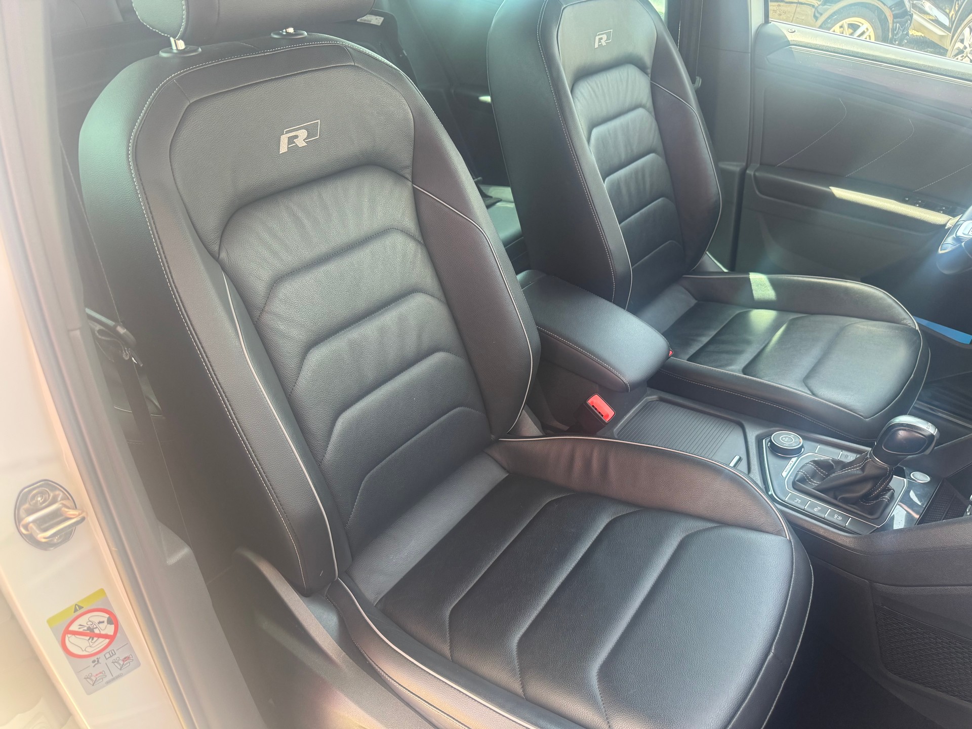VW Tiguan 2.0TSI Highline 4Motion DSG R-Line-image-7