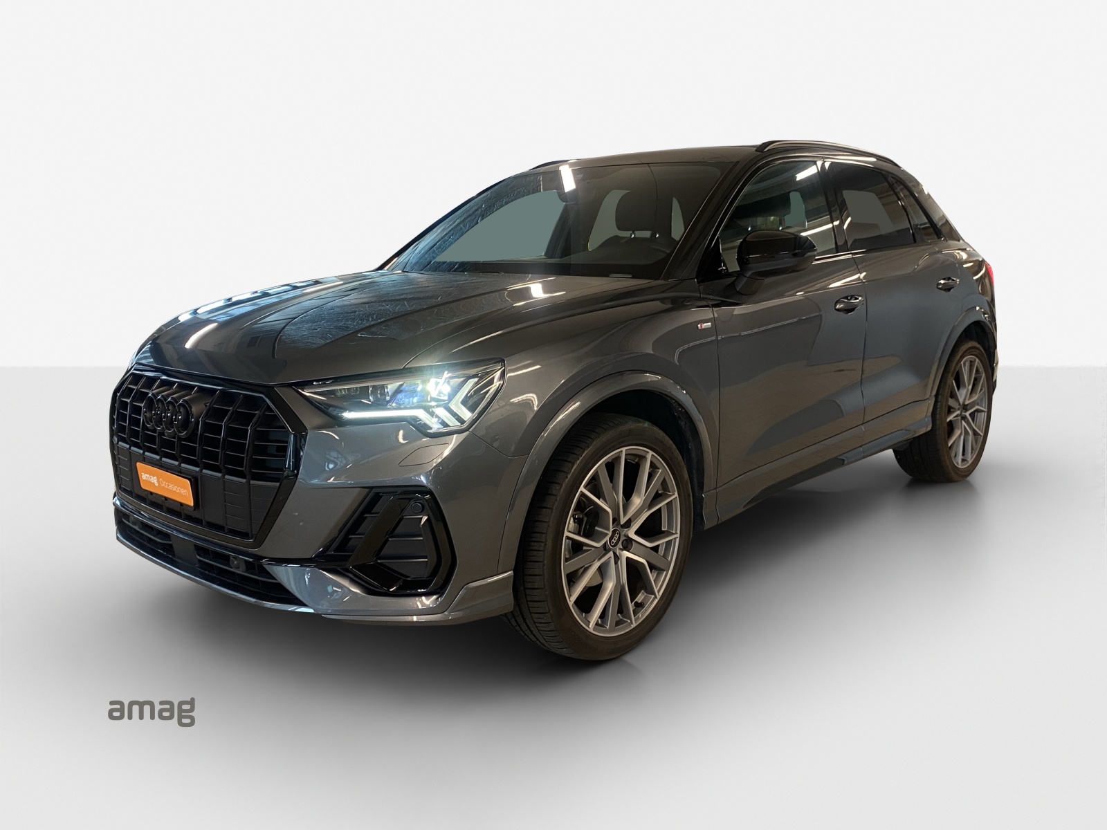 AUDI Q3 35 TFSI S line Attraction S-tronic