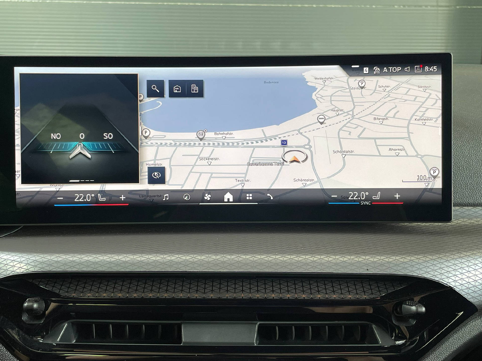 BMW 330i xDrive SAG Touring-image-11