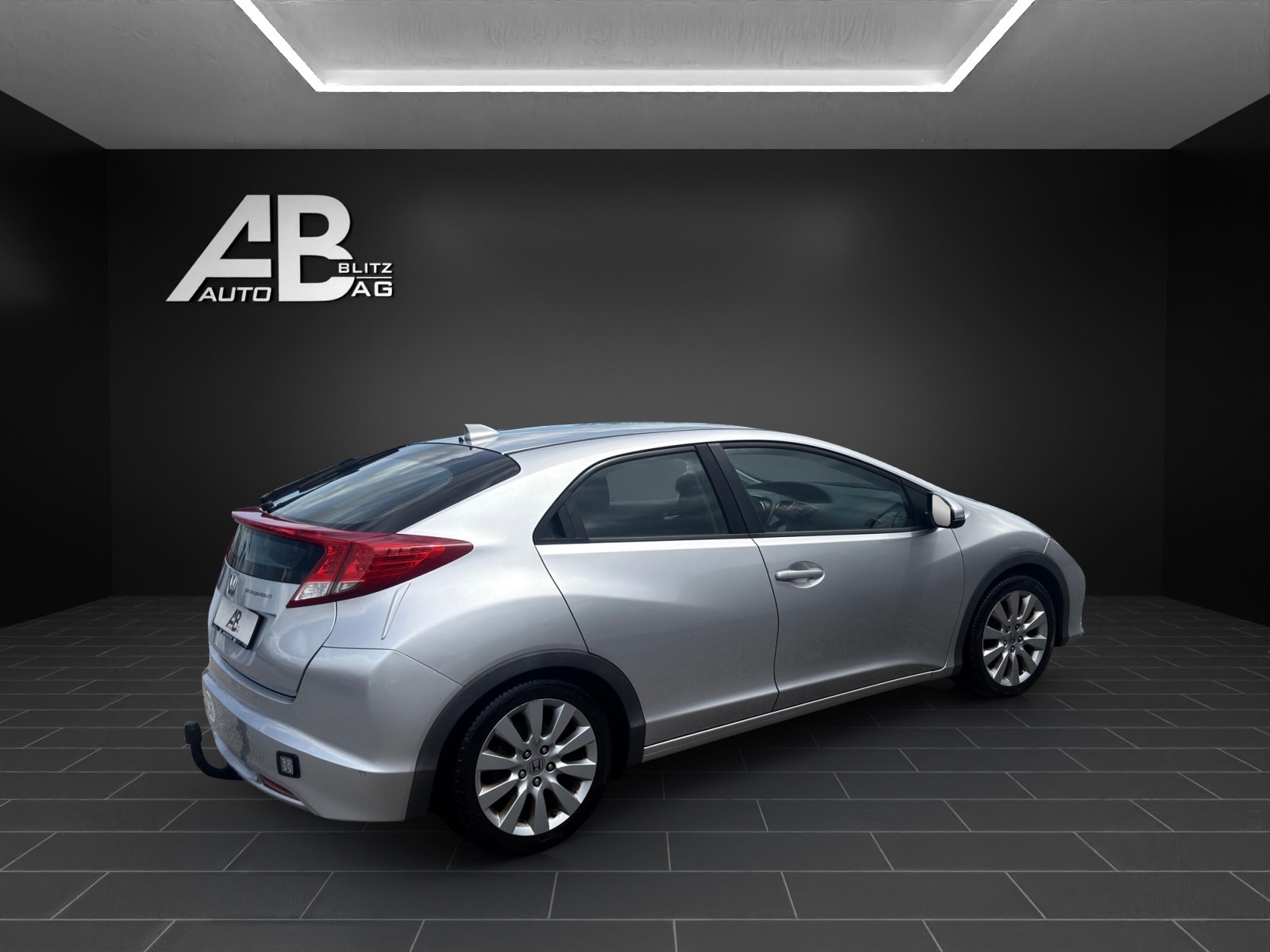HONDA Civic 2.2i-DTEC Sport-image-4