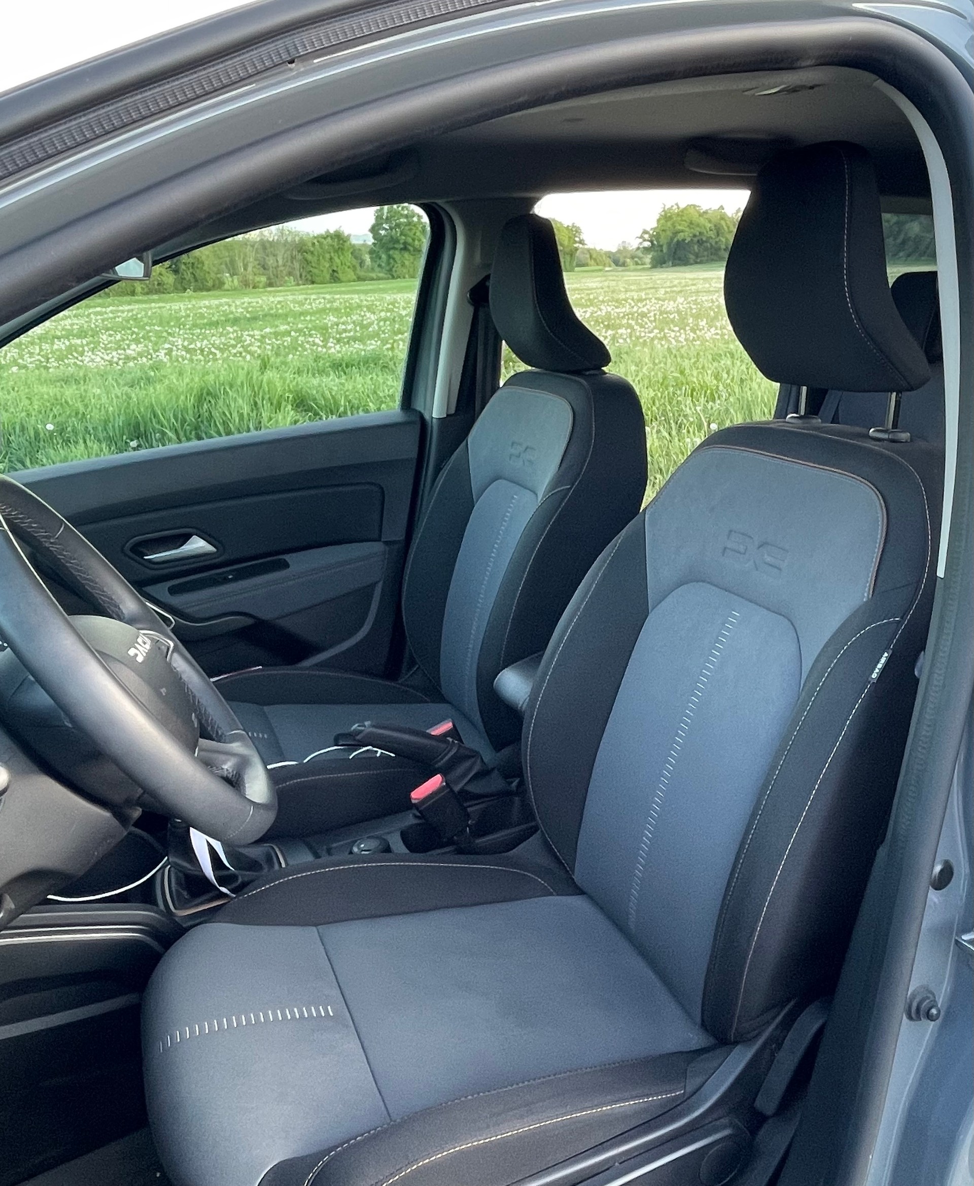 DACIA 1.3 TCe 150 Extreme 4WD-image-3