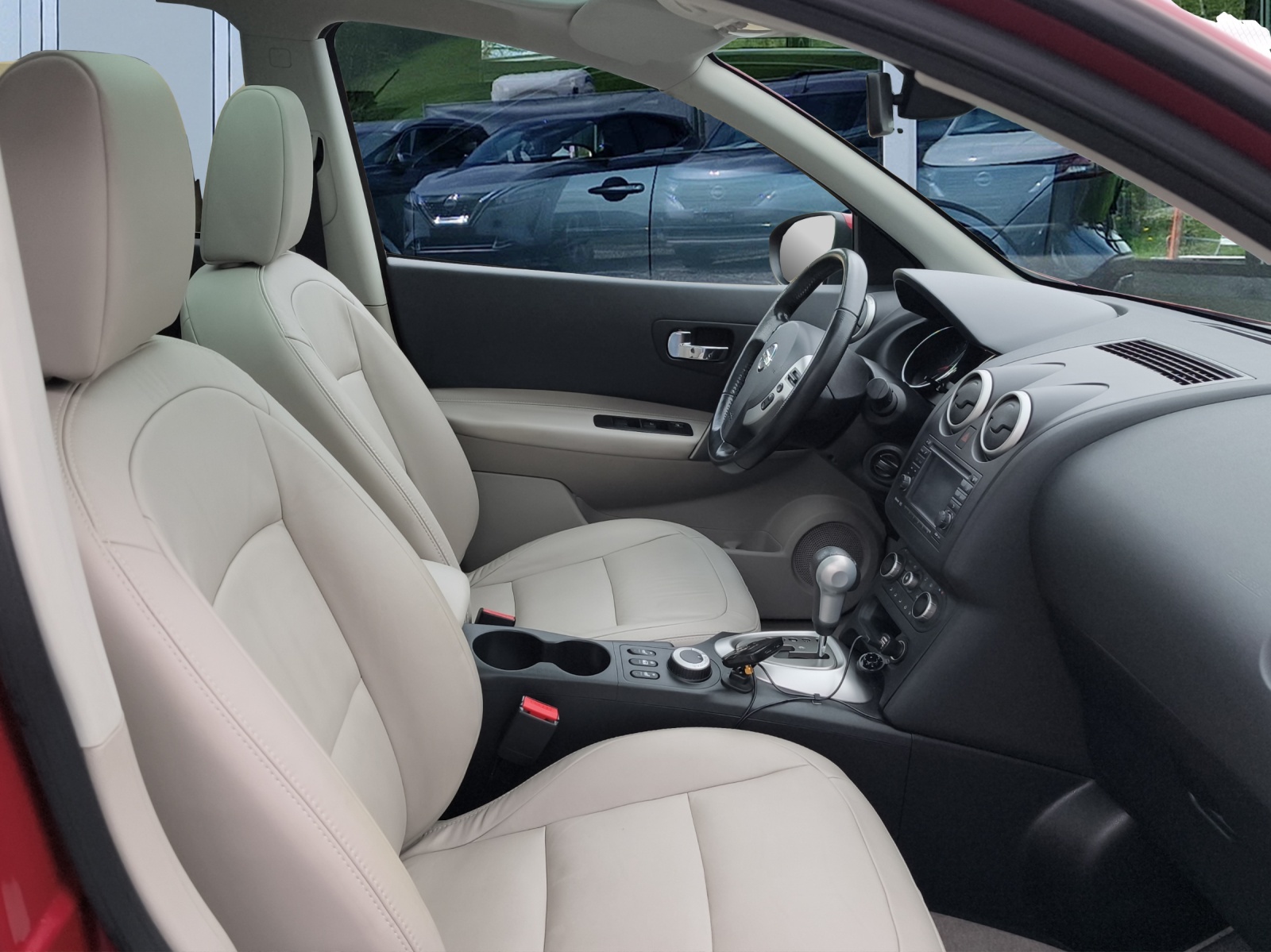 NISSAN Qashqai +2 2.0 4WD tekna XTronic CVT / 7 Plätzer-image-7