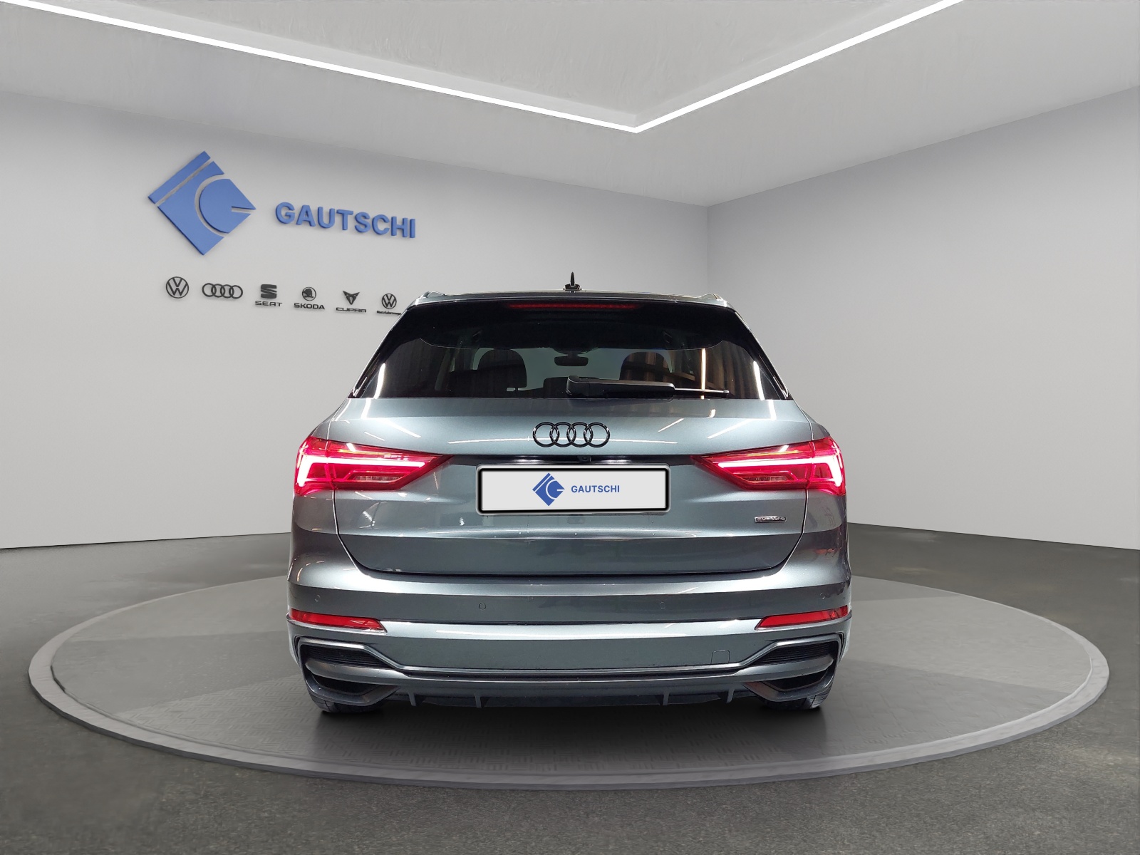 AUDI Q3 35 TDI S line quattro S-tronic-image-3