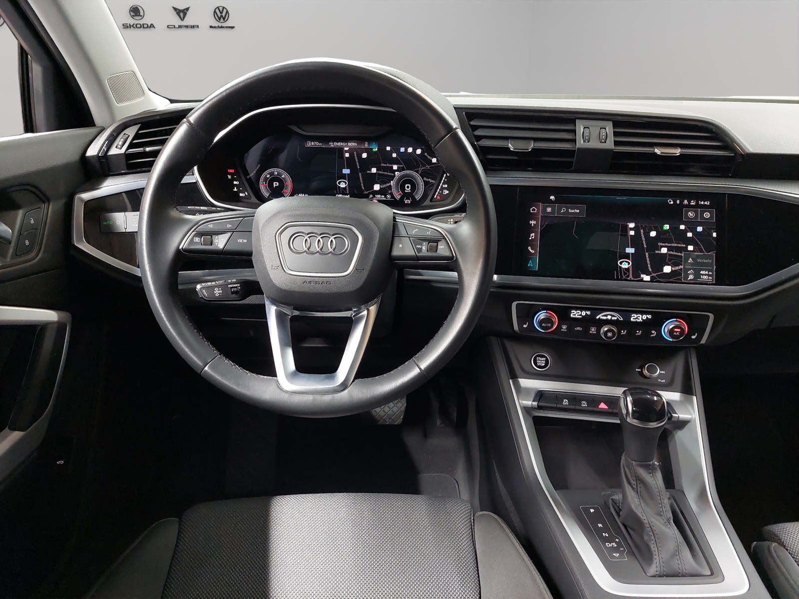 AUDI Q3 35 TDI S line quattro S-tronic-image-6