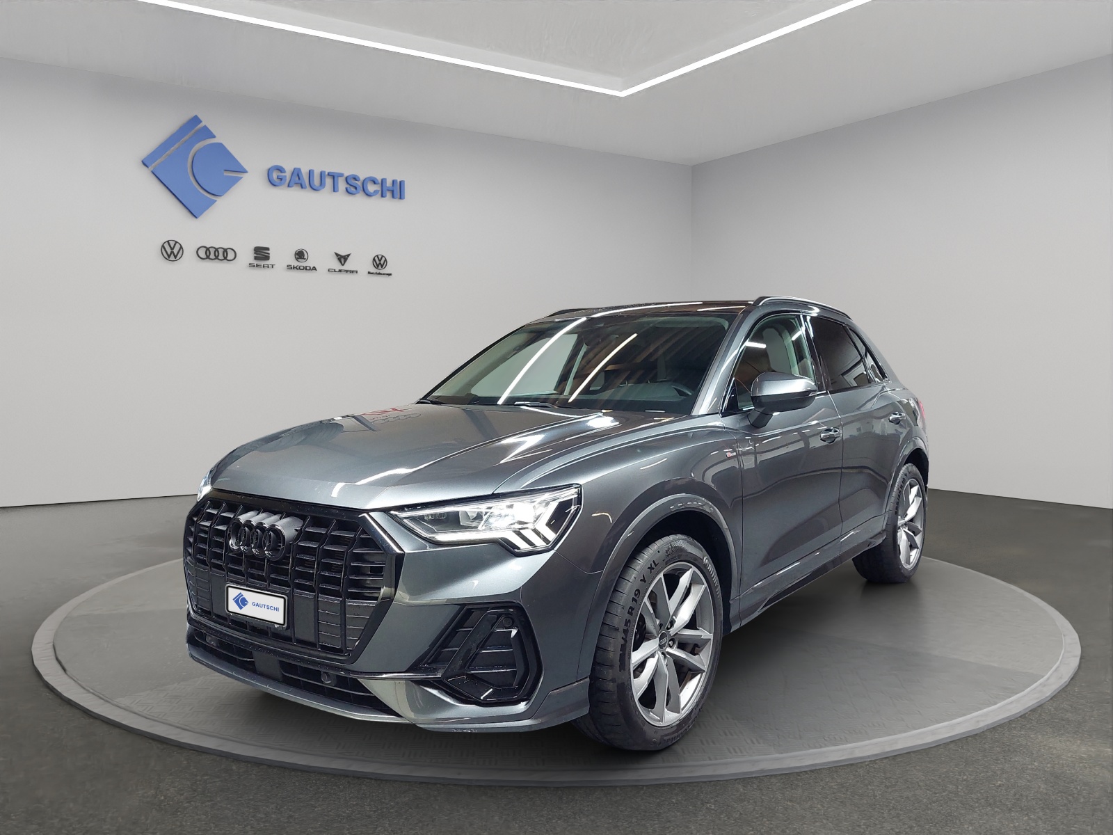 AUDI Q3 35 TDI S line quattro S-tronic-image-0