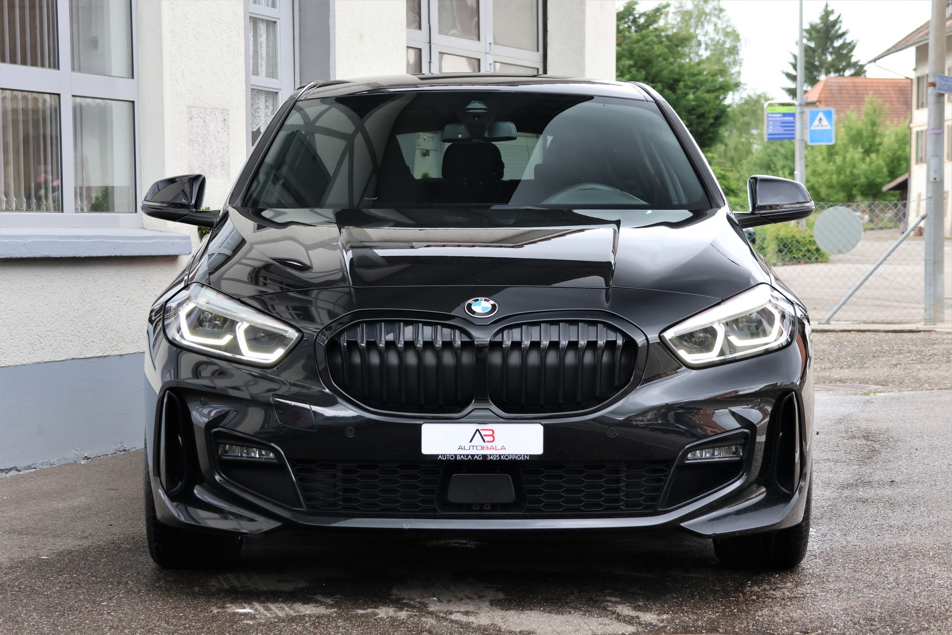 BMW 118i M Sport Steptronic (CH)-image-1