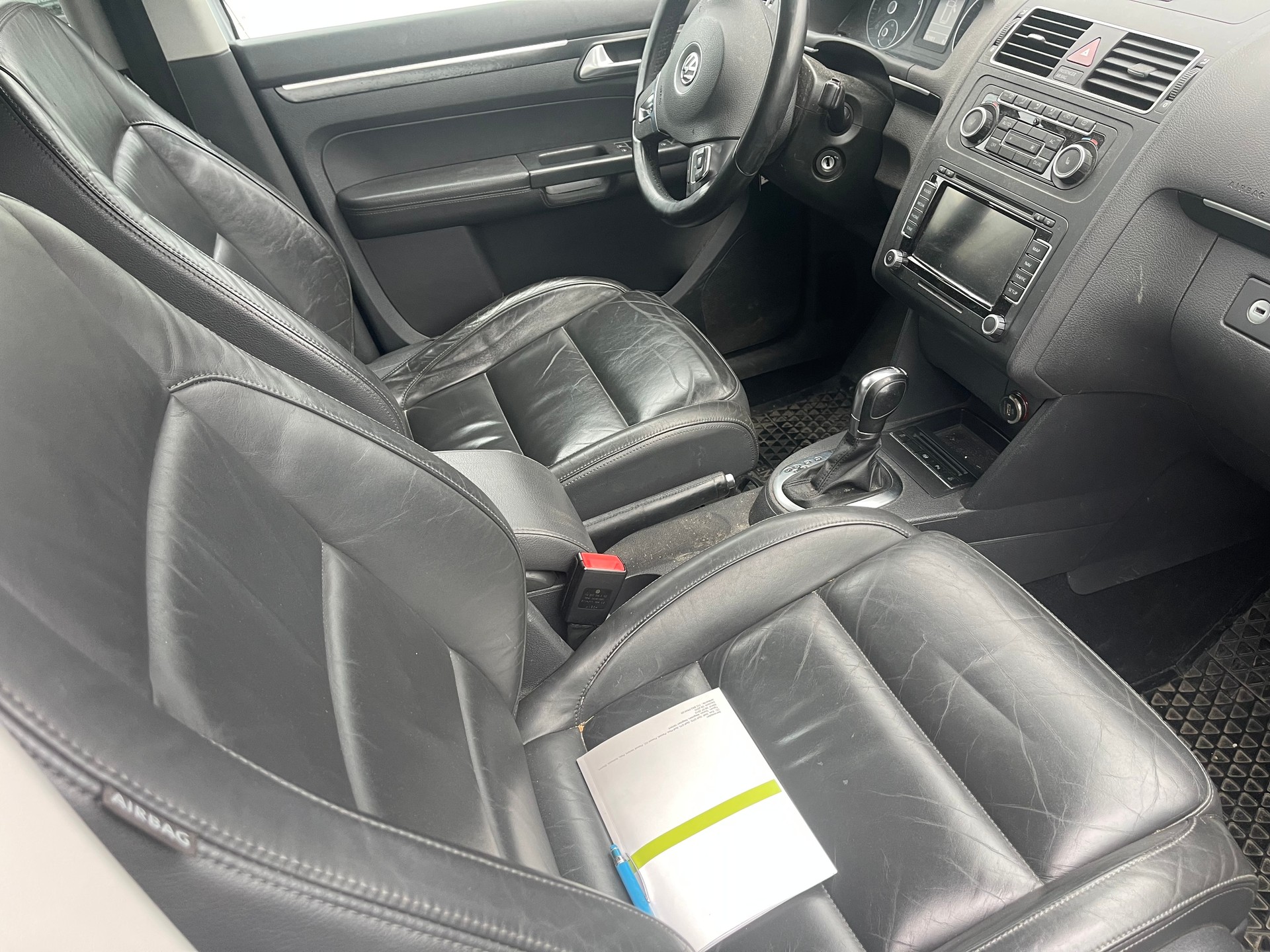 VW Touran 1.4 TSI Highline DSG-image-6