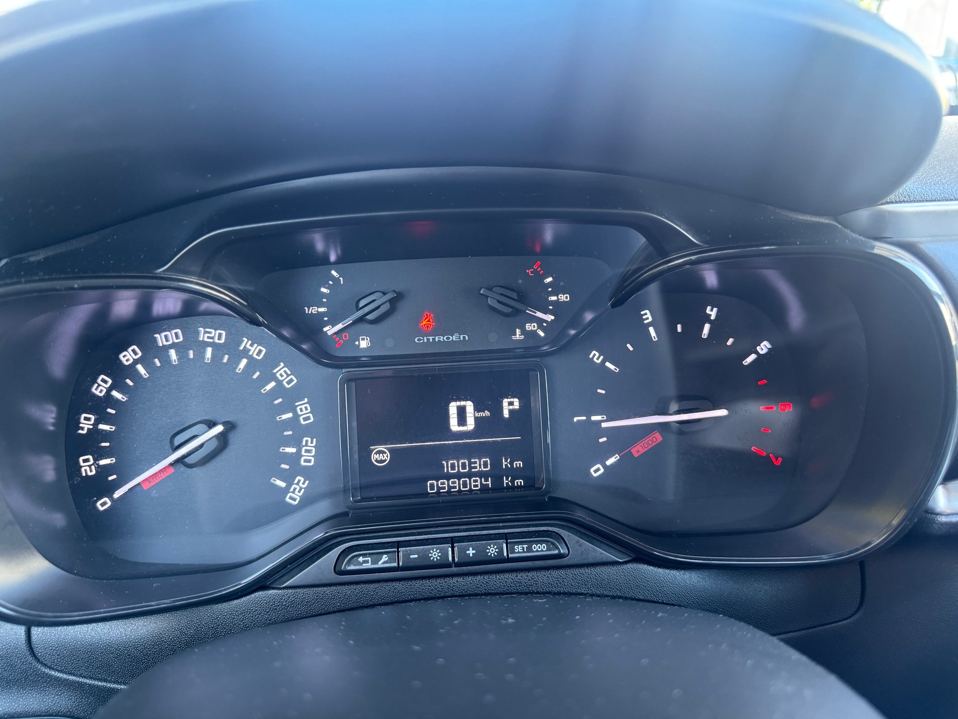 CITROEN C3 1.2i PureTech Feel EAT-image-12