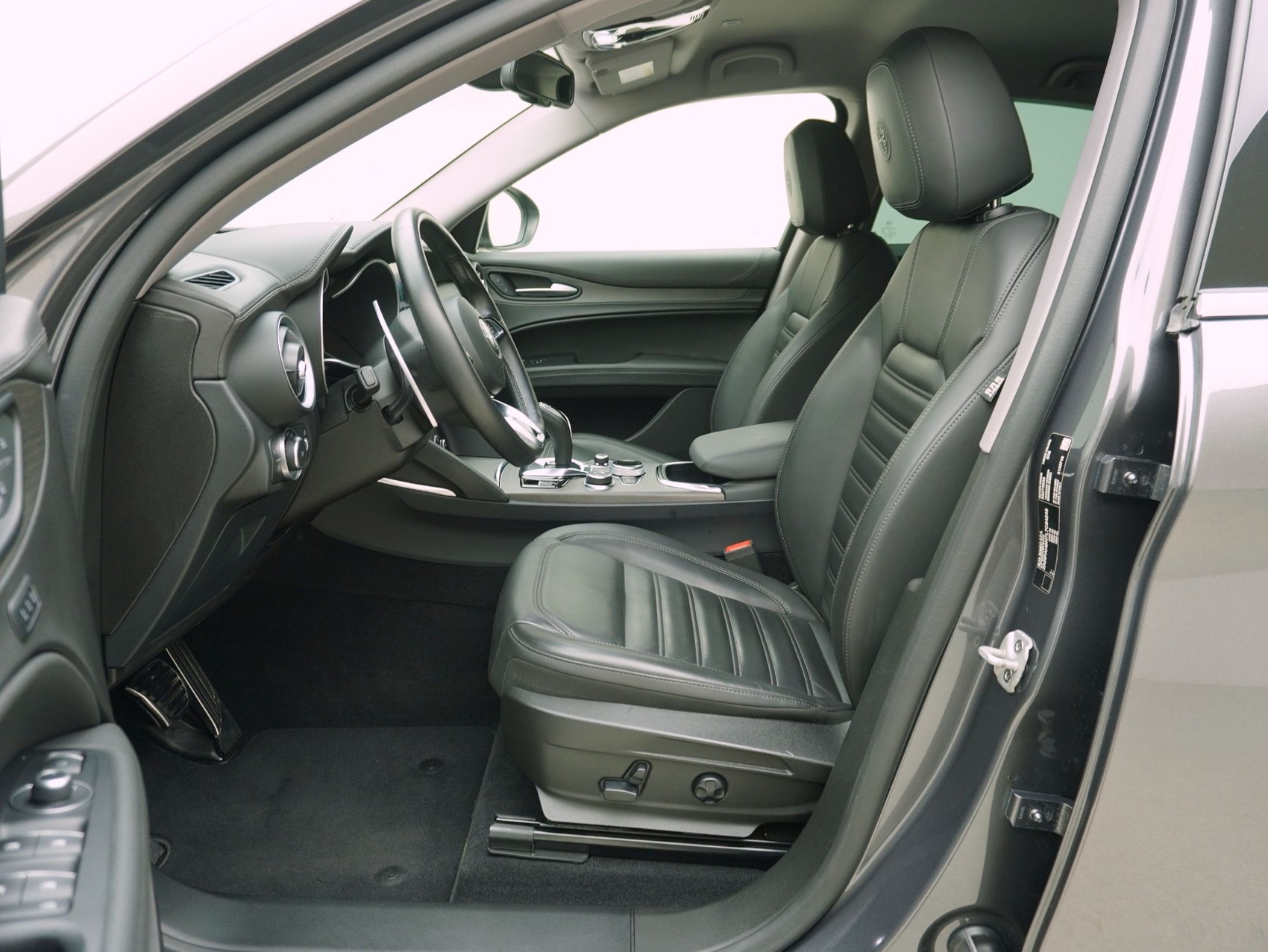 ALFA ROMEO Stelvio 2.0 Q4 Ti-image-8