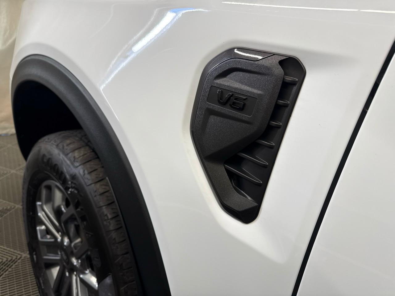 FORD Ranger Wildtrak 3.0 Eco Blue e-4WD Automat-image-13