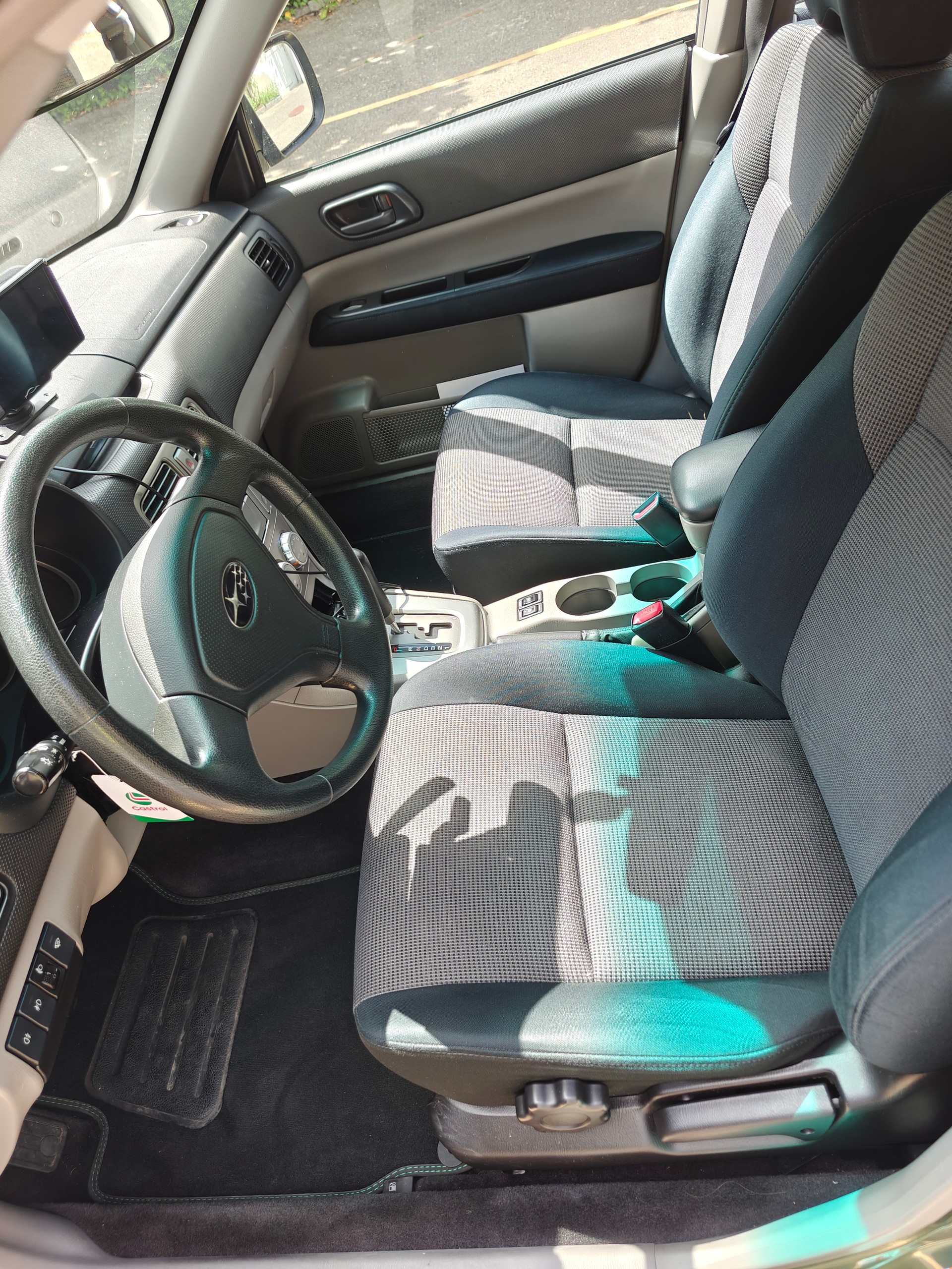 SUBARU 2.0X AWD-image-4
