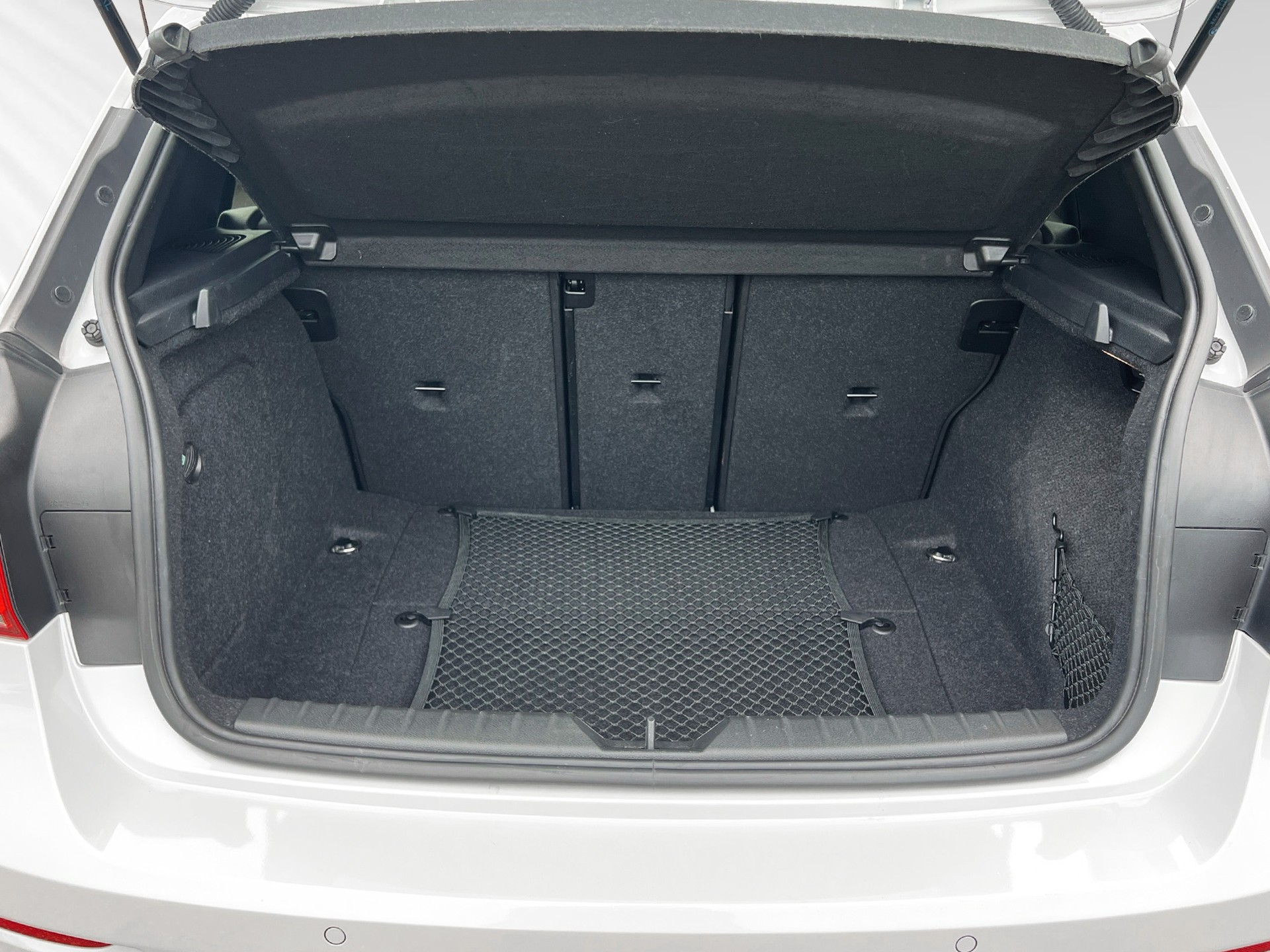 BMW 120i Sport Line Steptronic-image-7