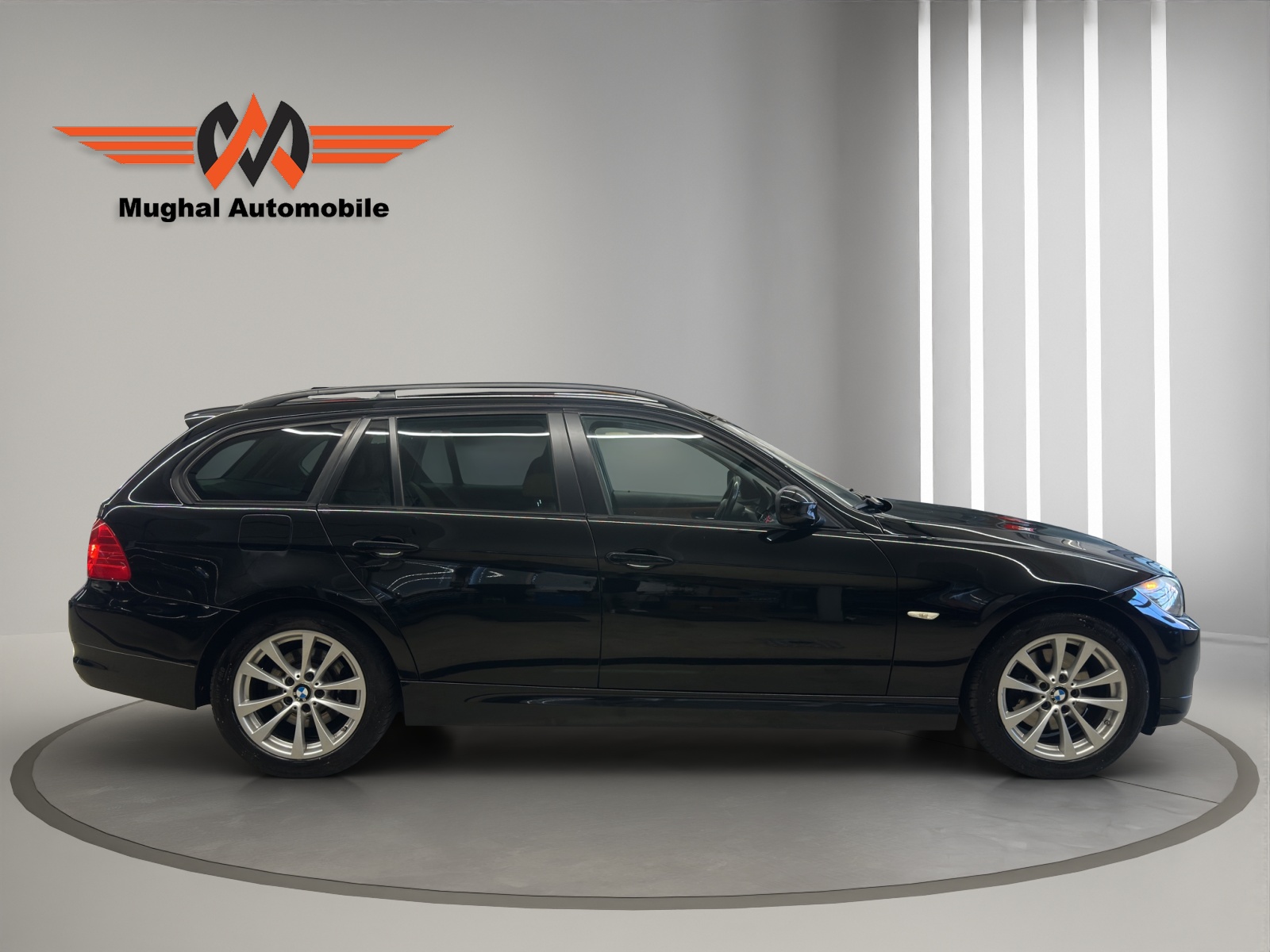 BMW 320d xDrive Touring more4you Steptronic-image-3