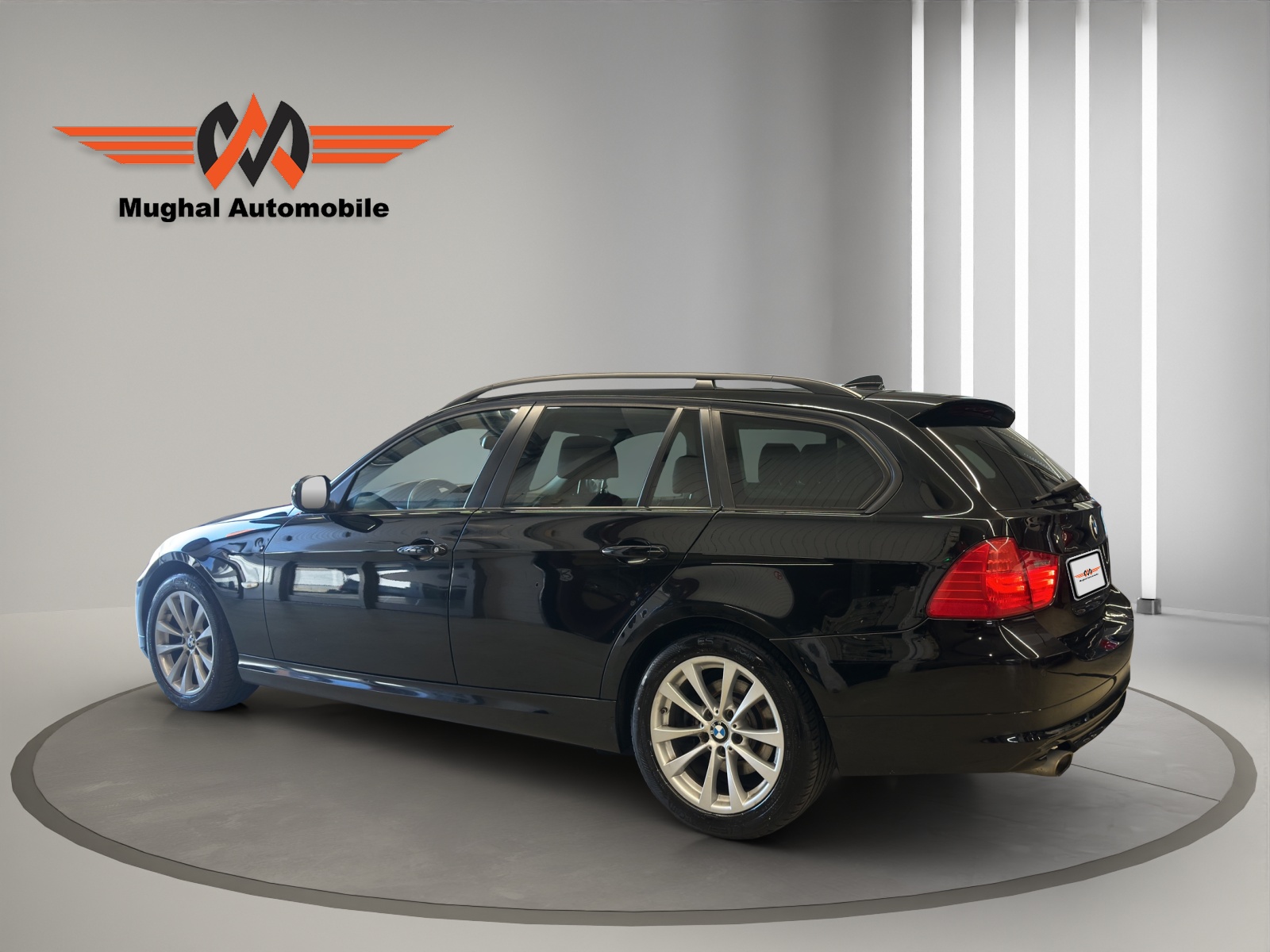 BMW 320d xDrive Touring more4you Steptronic-image-4