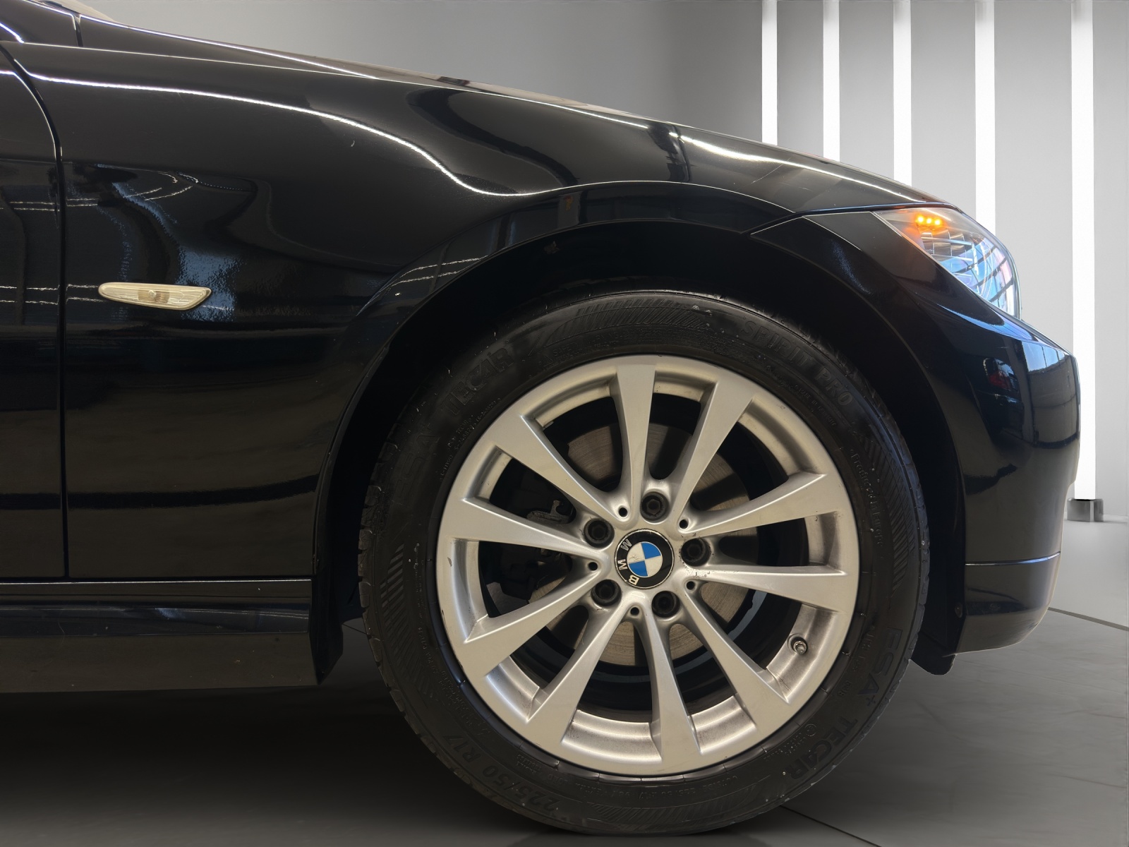 BMW 320d xDrive Touring more4you Steptronic-image-14