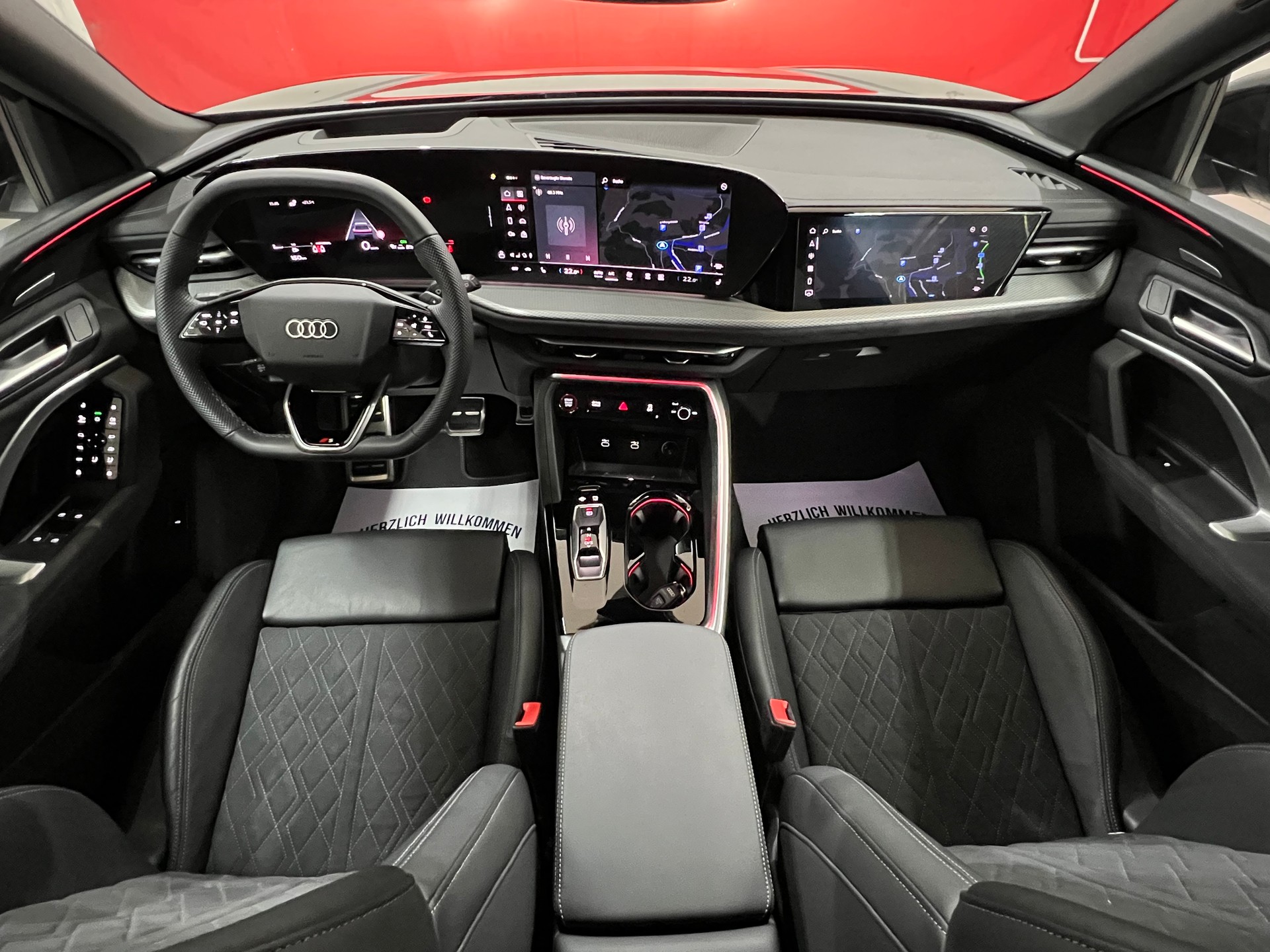 AUDI SQ5 TFSI quattro S-tronic-image-6