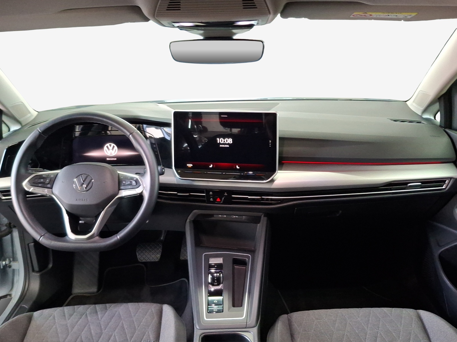 VW Golf Variant 1.5 eTSI mHEV Life DSG-image-10