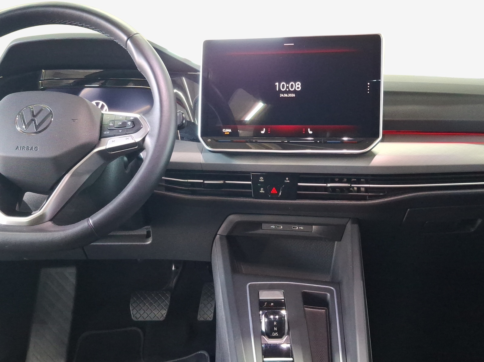VW Golf Variant 1.5 eTSI mHEV Life DSG-image-9