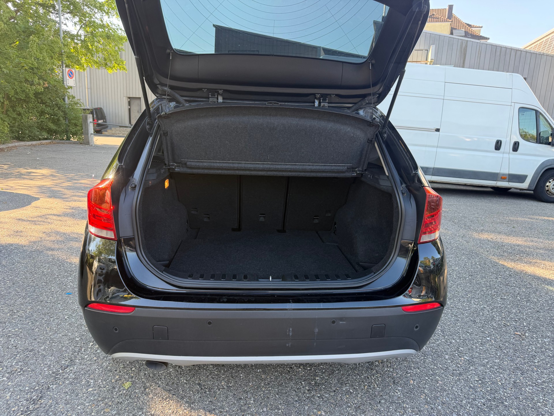 BMW X1 xDrive 18d ** Klima-auto ** Xenon ** Parksensor H ** Tempomat ** Ab MFK 23.04.2025 **-image-11