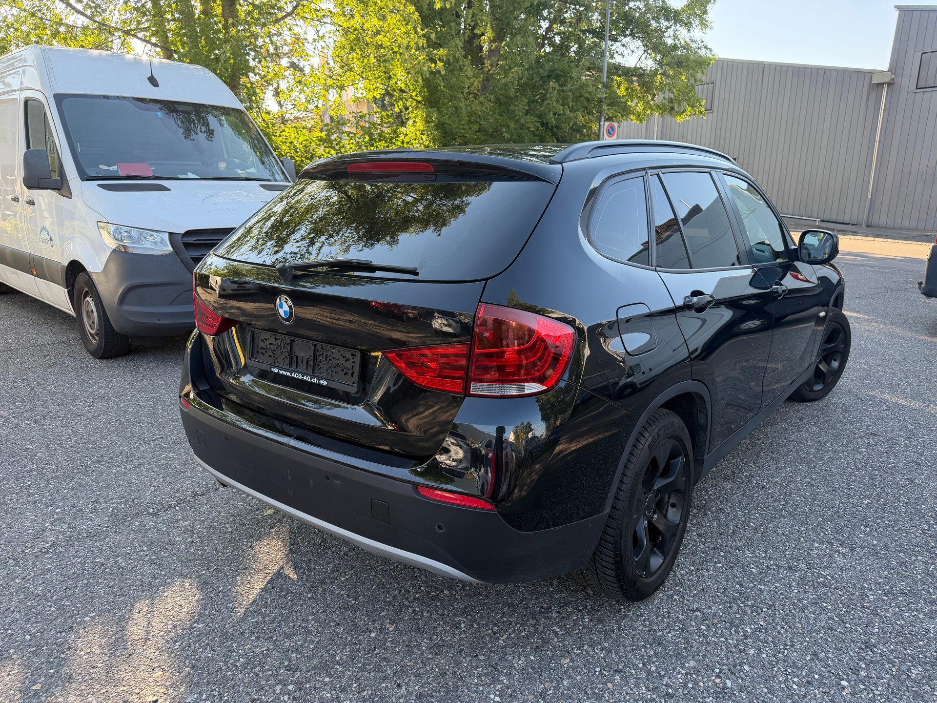 BMW X1 xDrive 18d ** Klima-auto ** Xenon ** Parksensor H ** Tempomat ** Ab MFK 23.04.2025 **-image-4