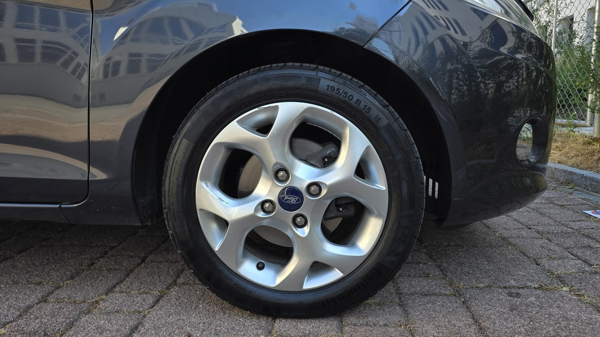 FORD Fiesta 1.4 16V Titanium Automatic |Frisch ab MFK |Ab Service |-image-7