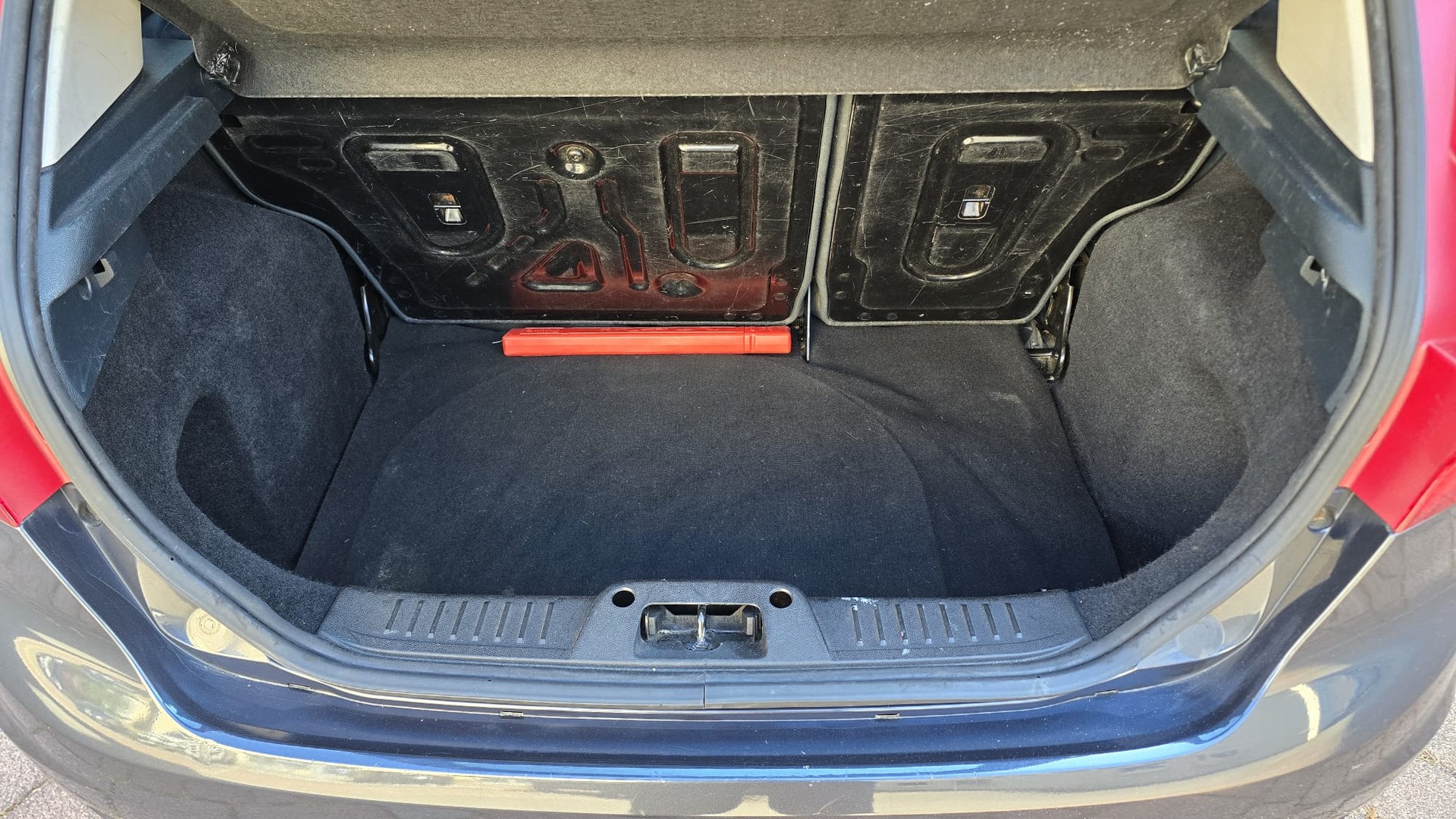 FORD Fiesta 1.4 16V Titanium Automatic |Frisch ab MFK |Ab Service |-image-13