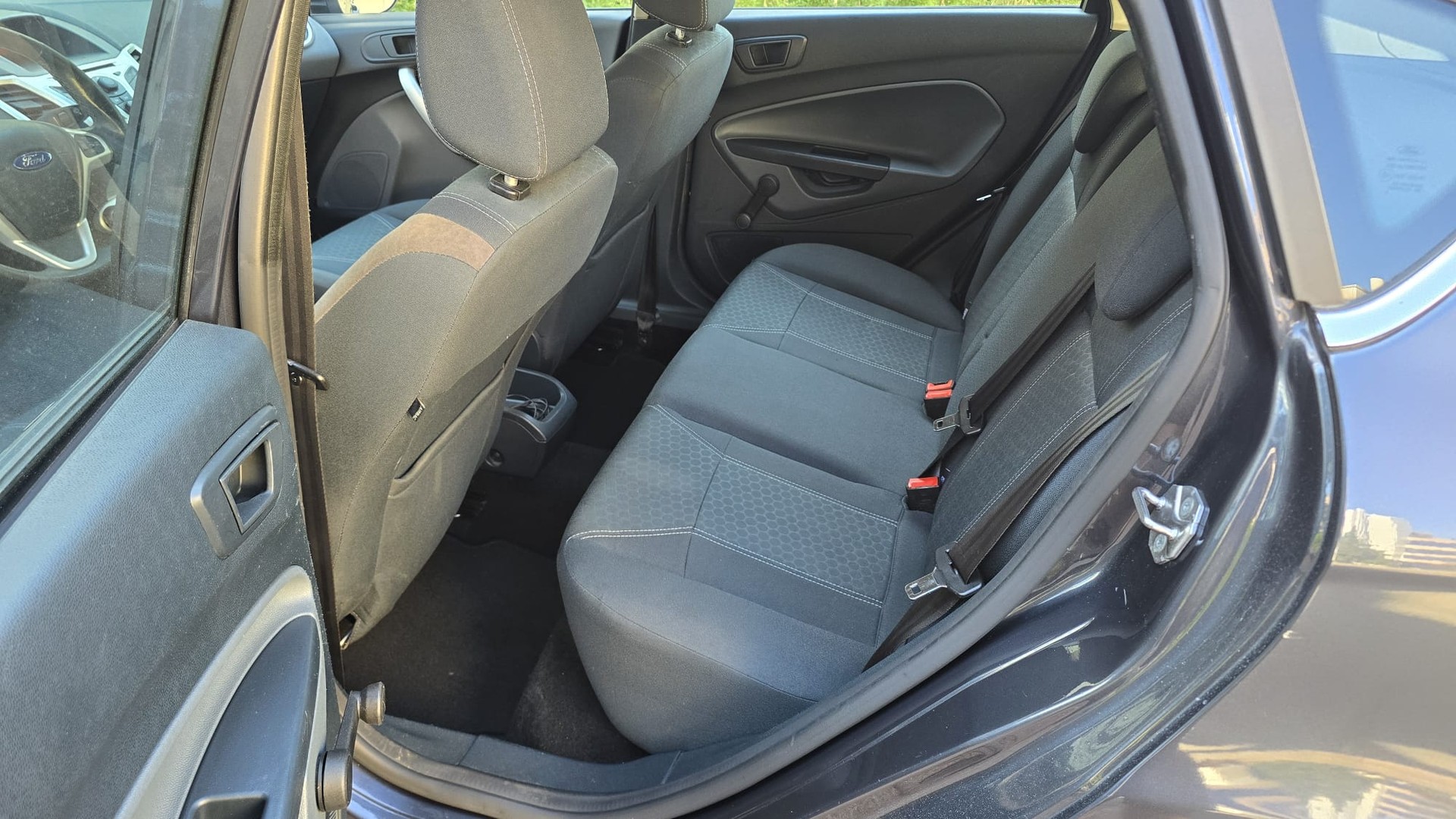FORD Fiesta 1.4 16V Titanium Automatic |Frisch ab MFK |Ab Service |-image-10