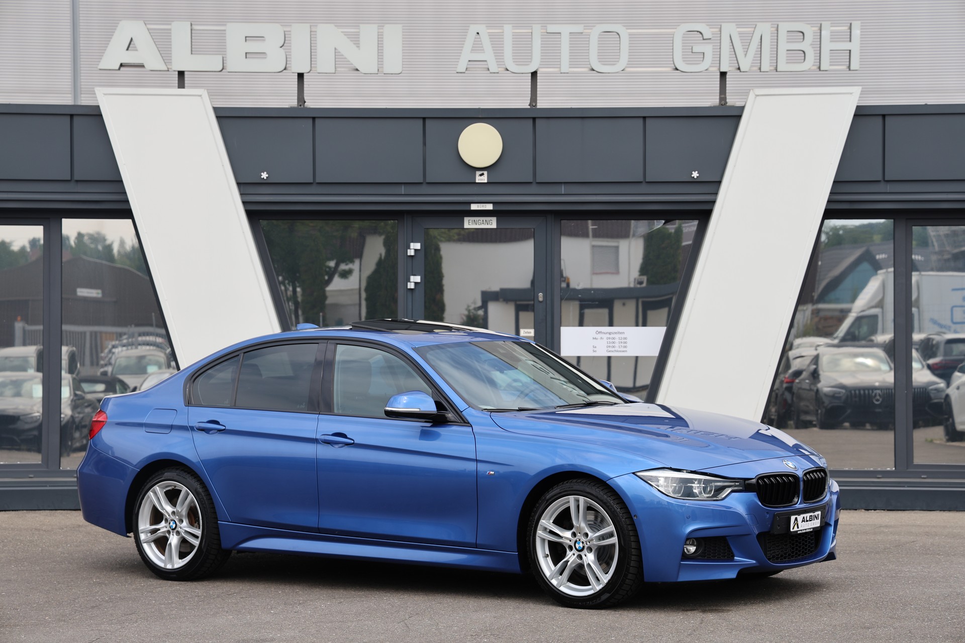 BMW 330d xDrive M Sport Steptronic-image-1