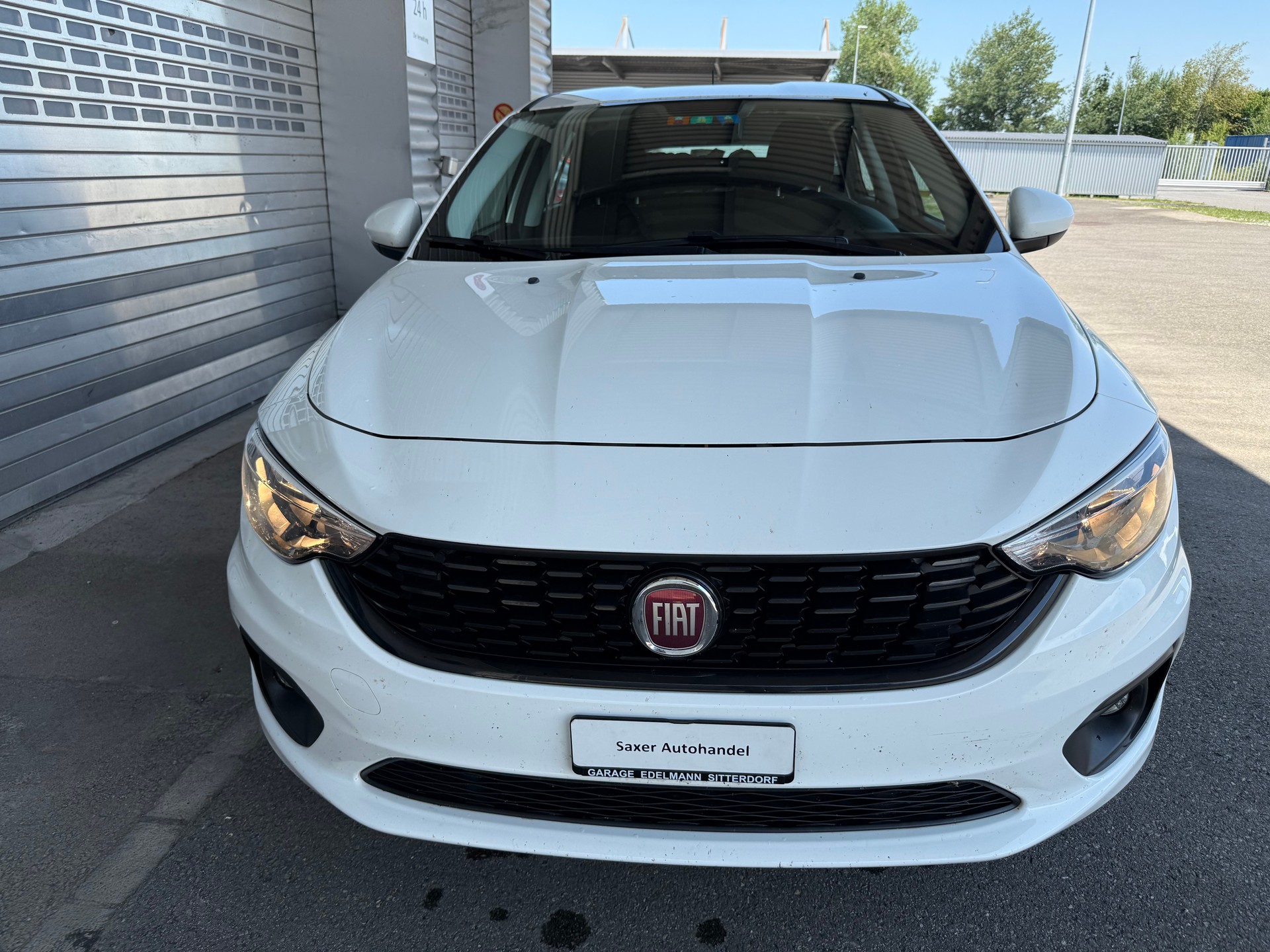 FIAT Tipo 1.4T Station Wagon Street-image-0