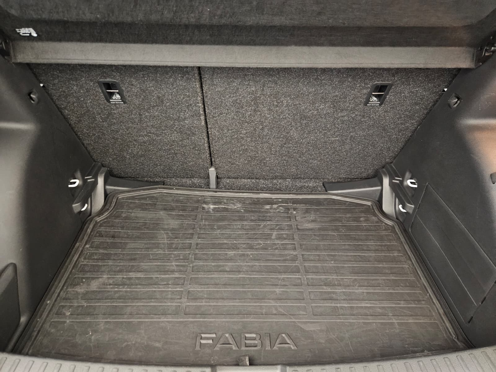 SKODA Fabia 1.0 TSI Monte Carlo DSG-image-14