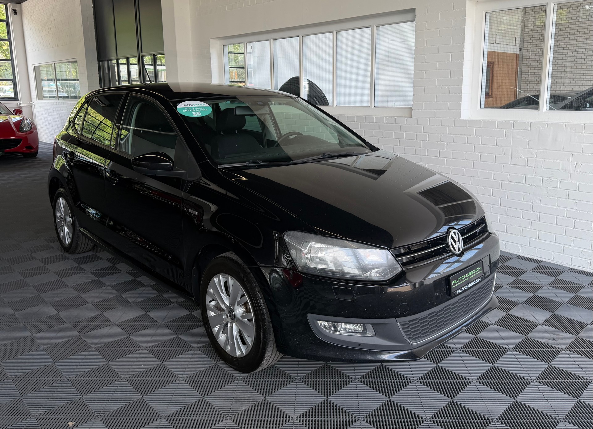 VW Polo 1.2 TSI Trendline-showroom-element-2