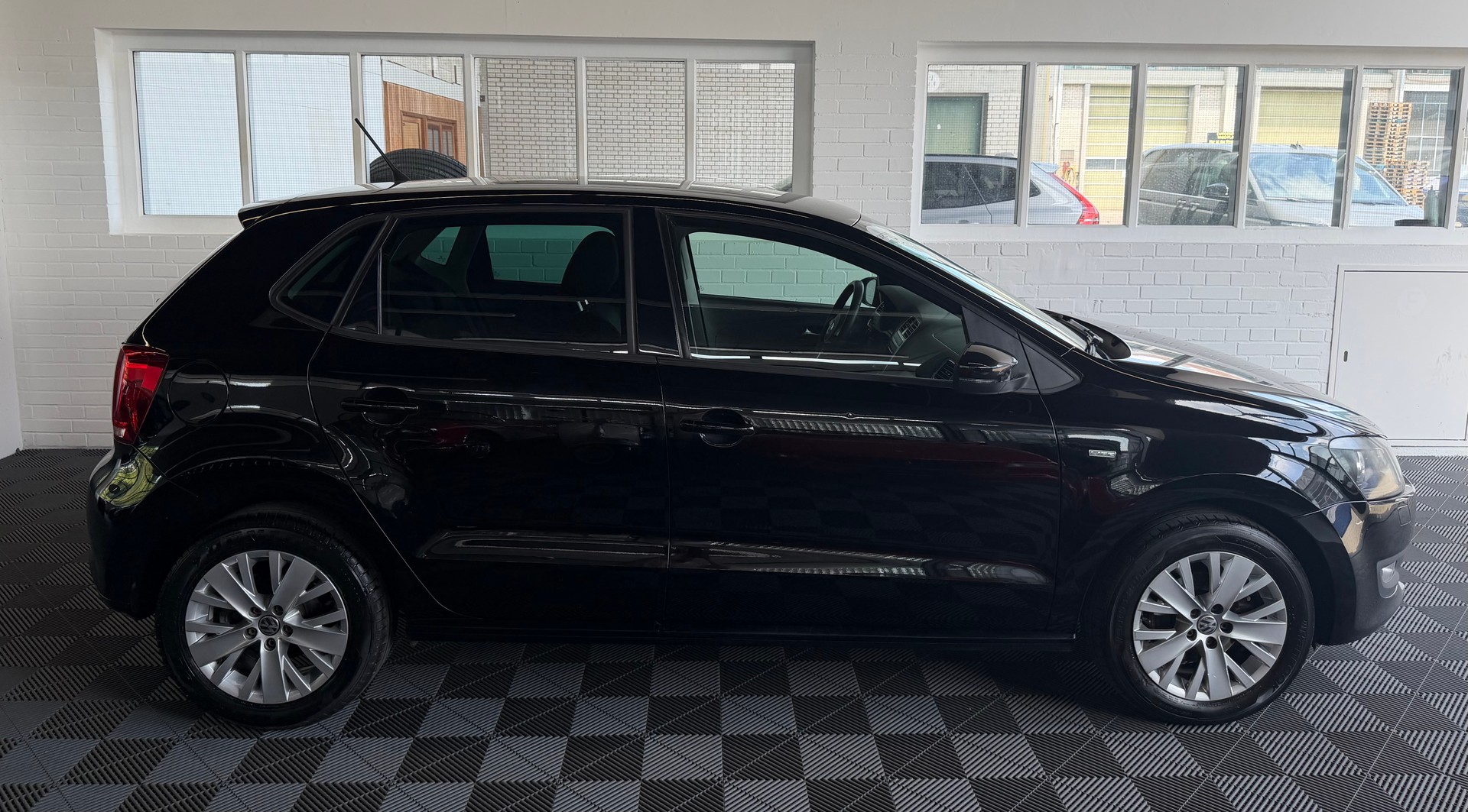 VW Polo 1.2 TSI Trendline-showroom-element-3