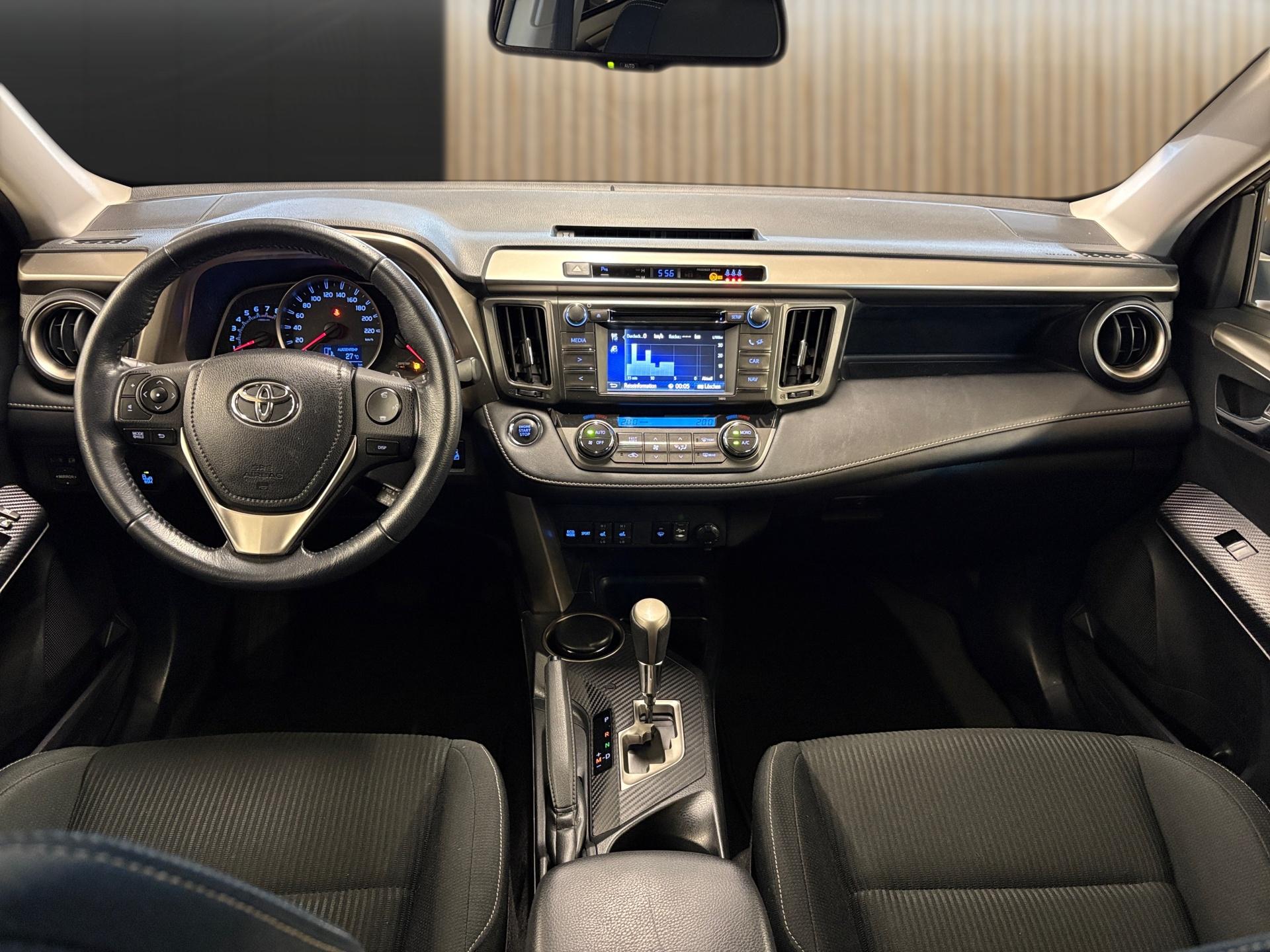 TOYOTA RAV-4 2.0 16V Style Multidrive S-image-12