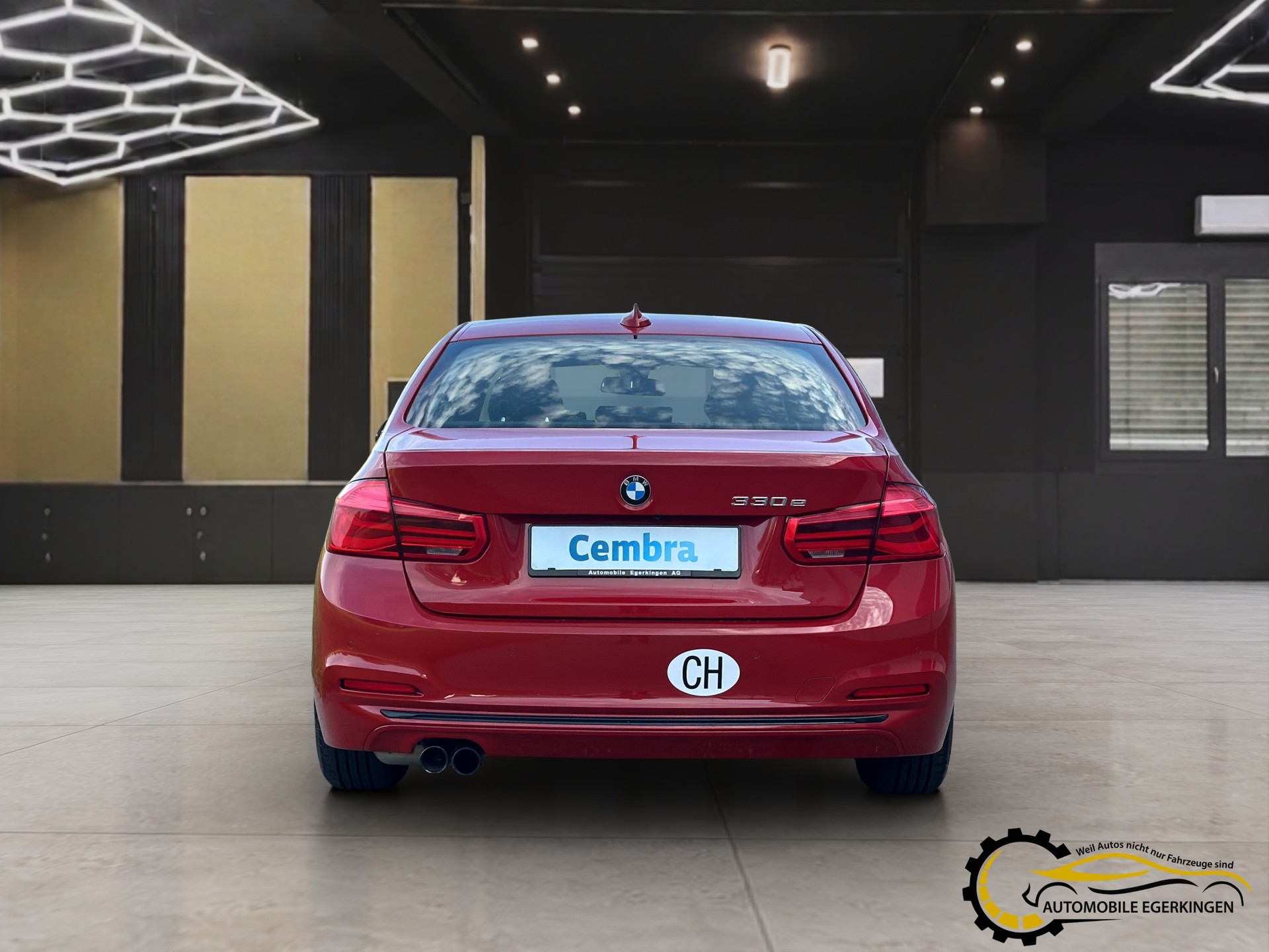 BMW 330e iPerformance Sport Line Steptronic-image-5