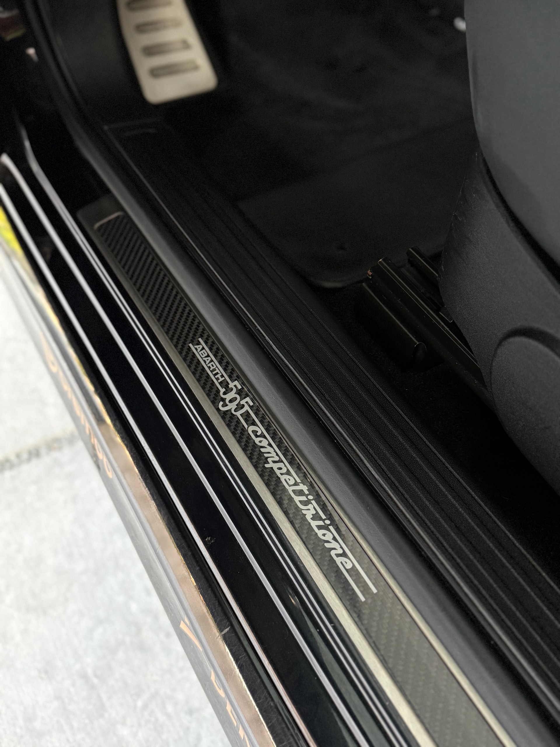 FIAT 595 1.4 16V Turbo Abarth Competizione Dualogic-image-20