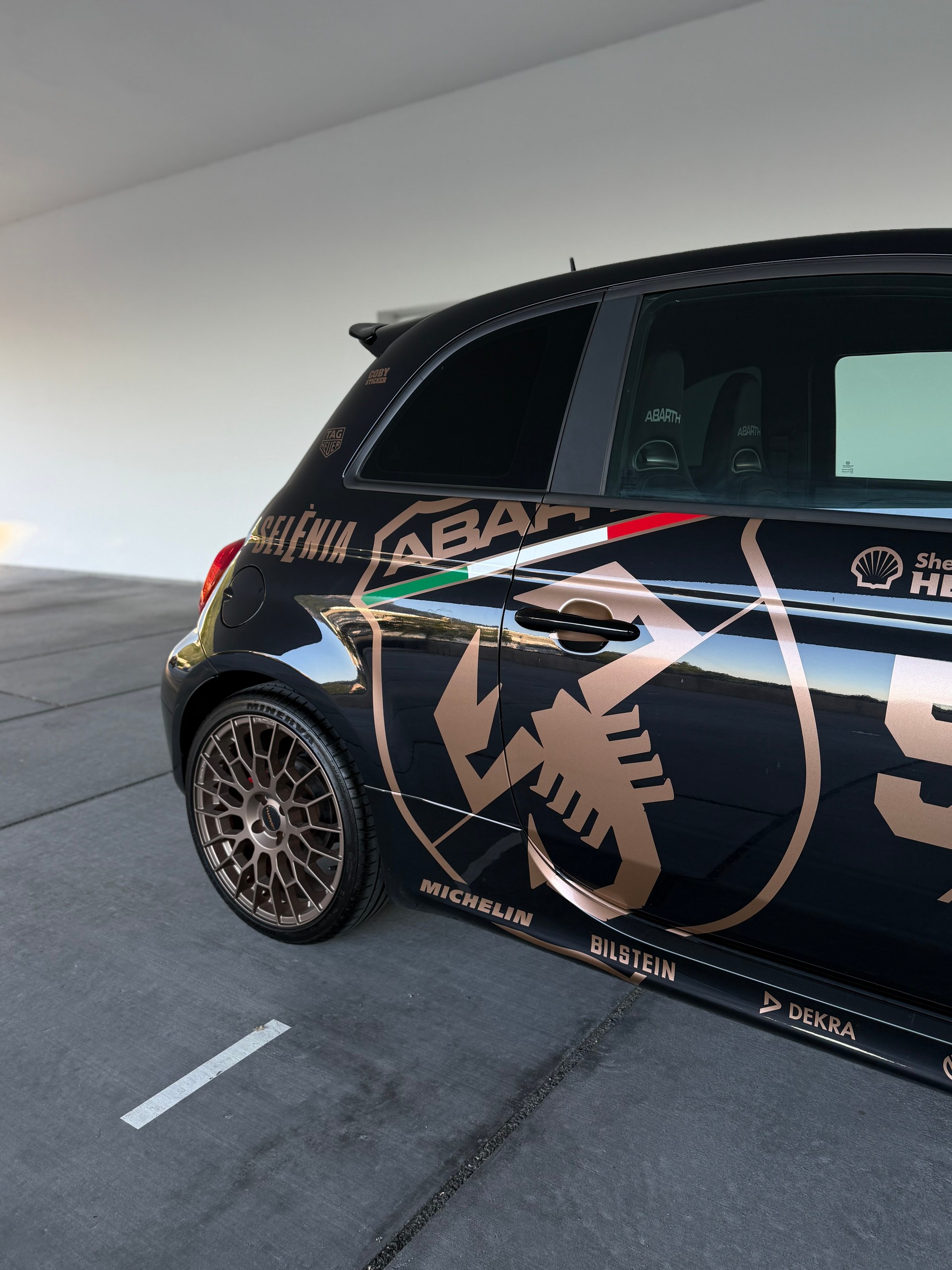 FIAT 595 1.4 16V Turbo Abarth Competizione Dualogic-image-9