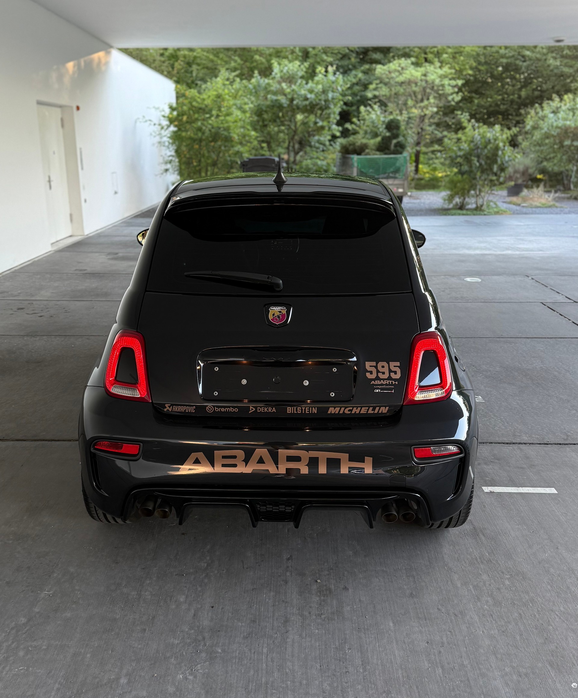 FIAT 595 1.4 16V Turbo Abarth Competizione Dualogic-image-10