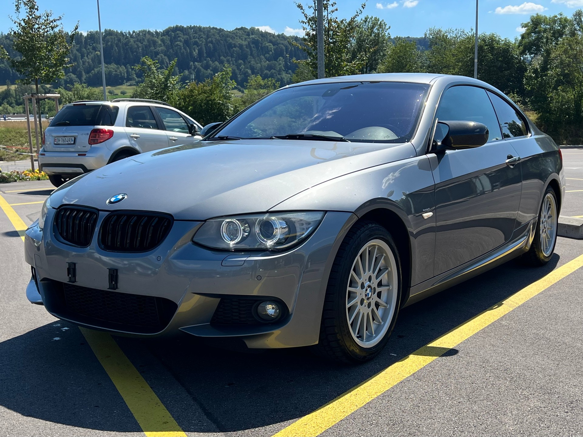 BMW 335i xDrive M-Paket Coupé-image-1