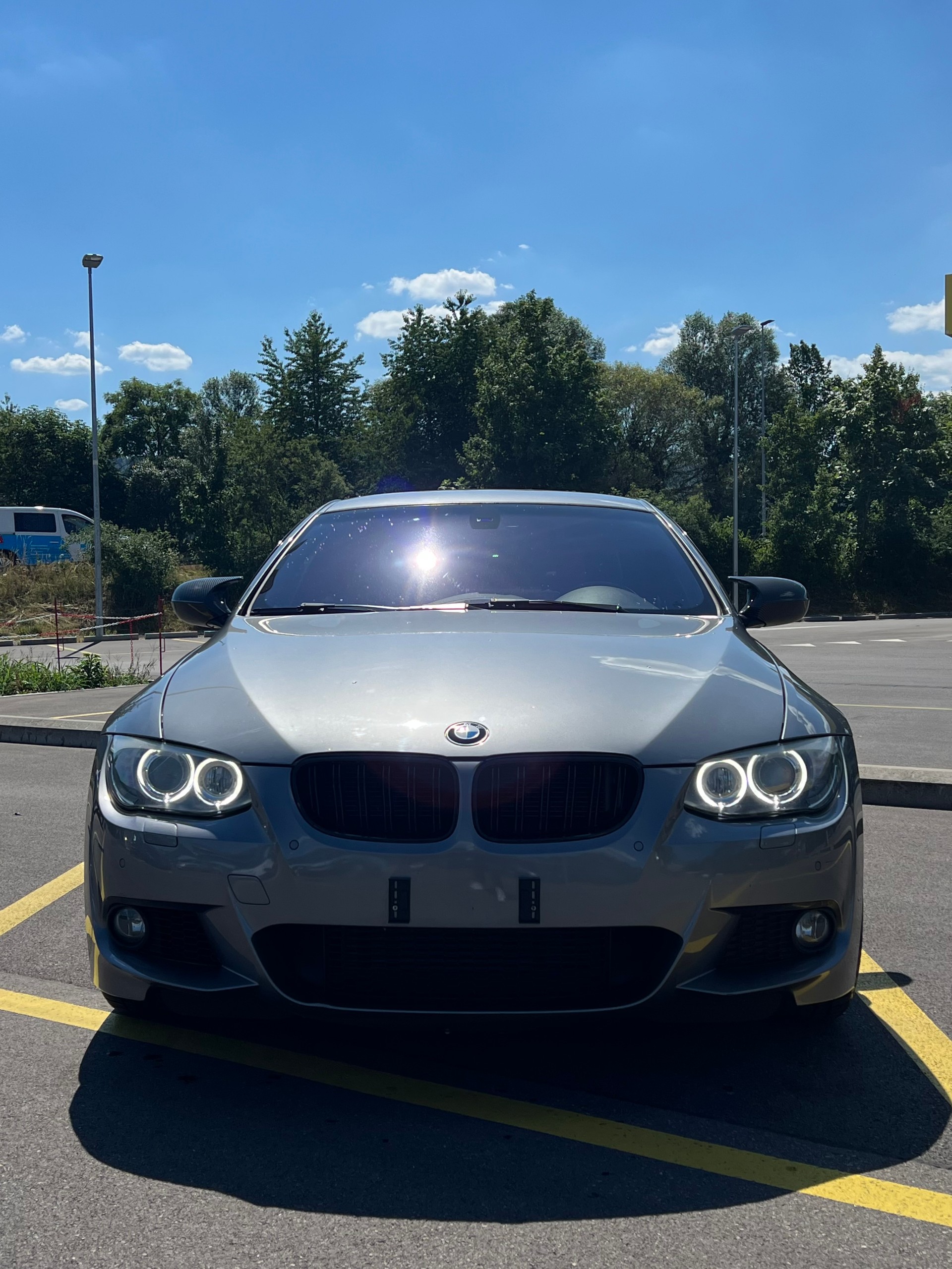 BMW 335i xDrive M-Paket Coupé-image-0