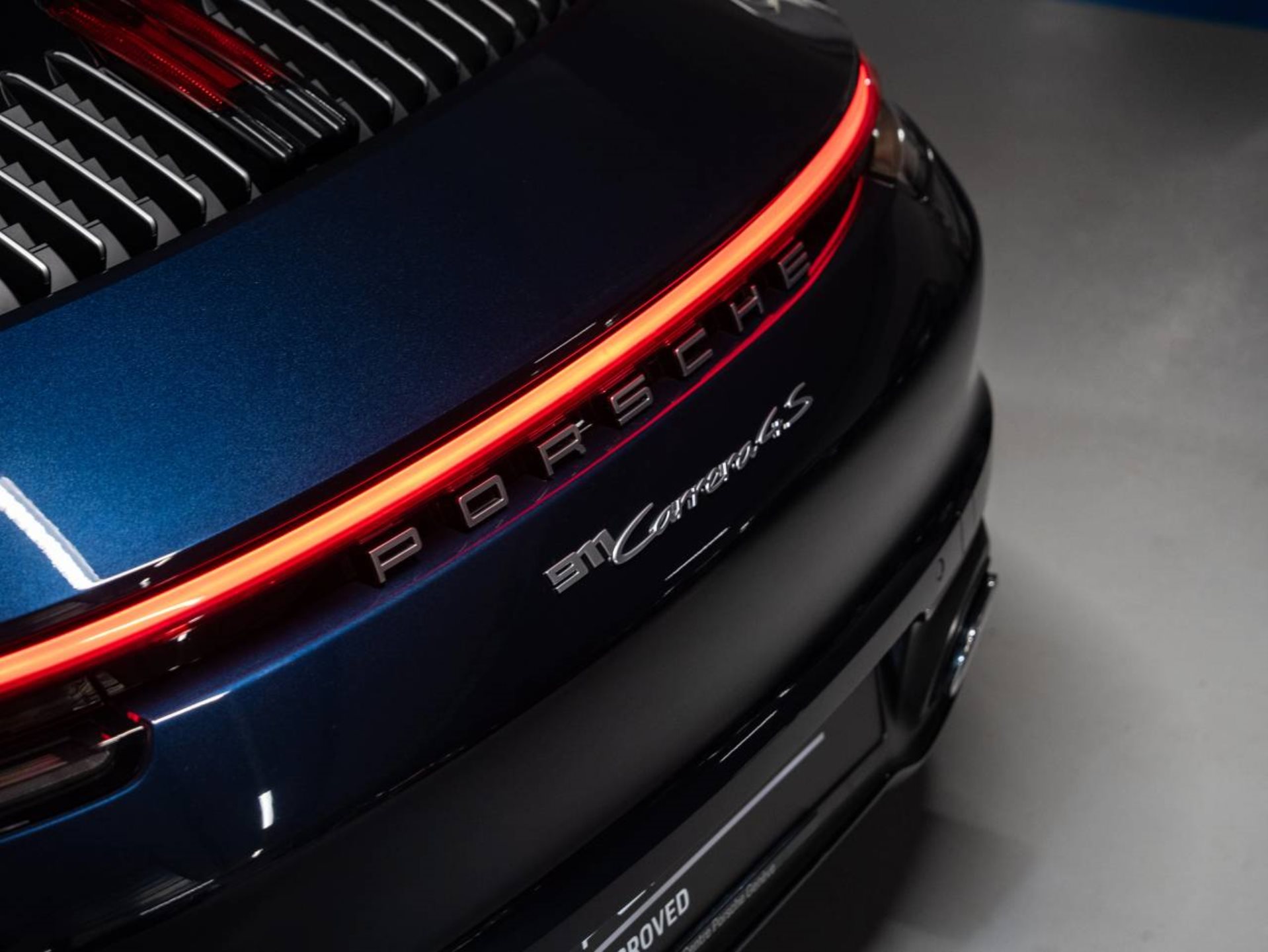PORSCHE 911 Carrera 4S (MY22)-image-23