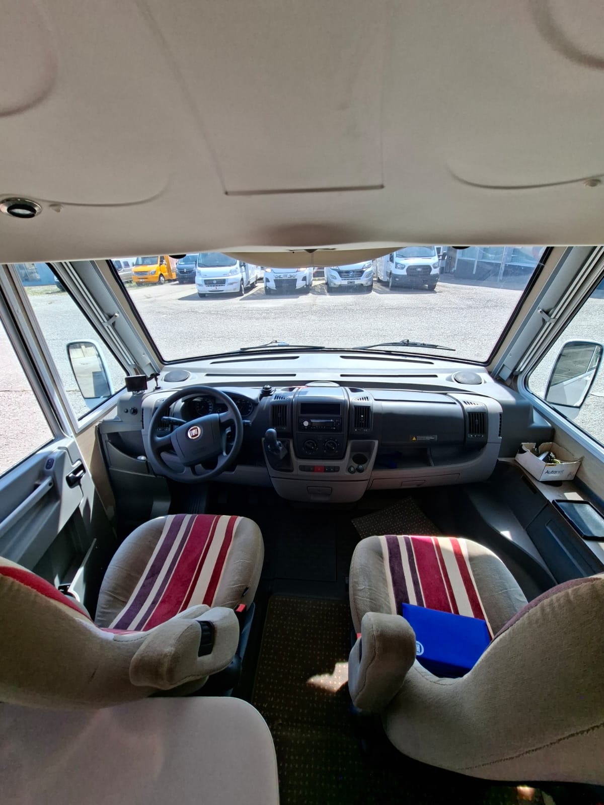 BAVARIA I 69 LG-image-9