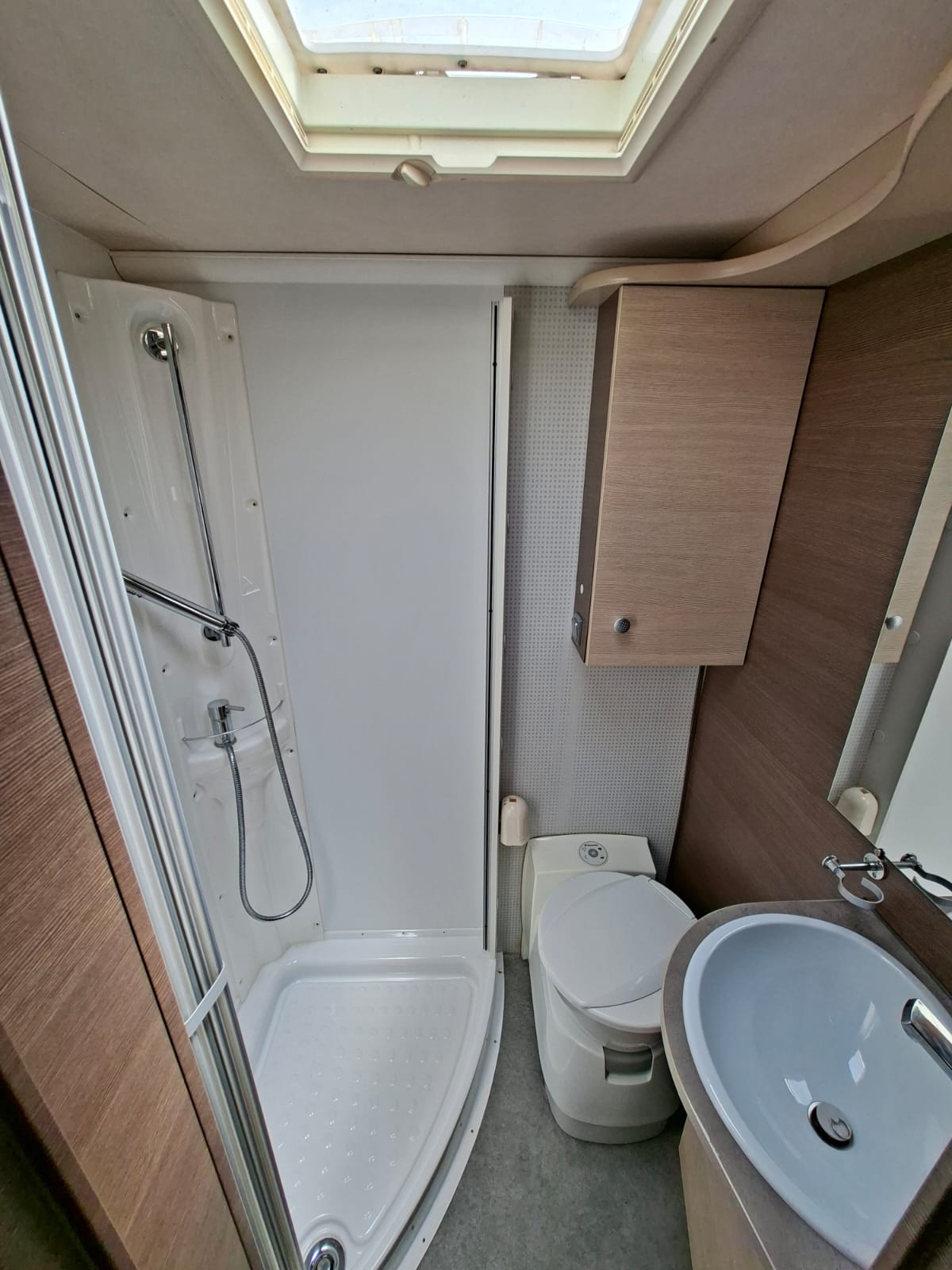 BAVARIA I 69 LG-image-14