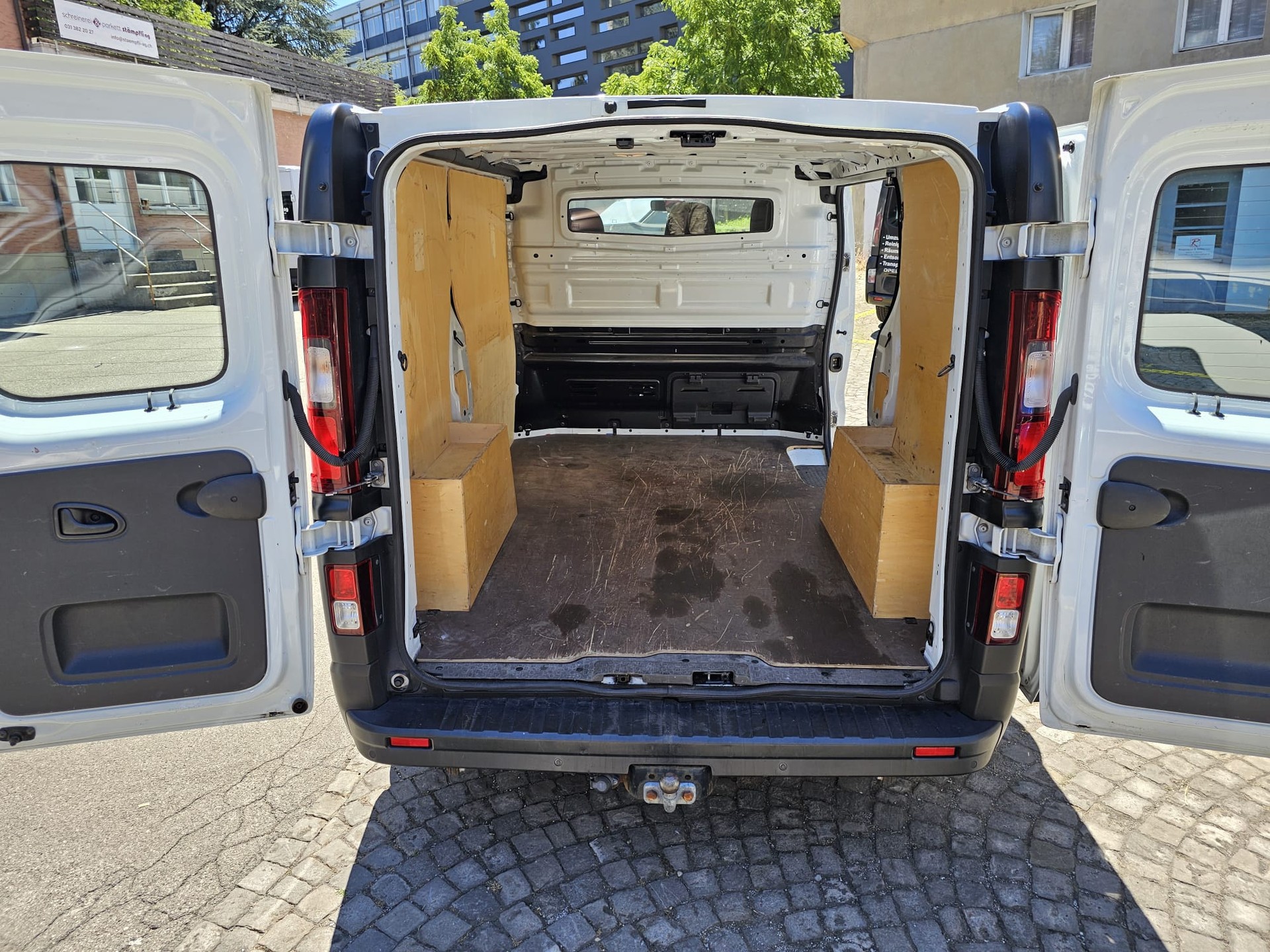 RENAULT Trafic 1.6 dCi 120 2.9t Acces L1H1-image-8