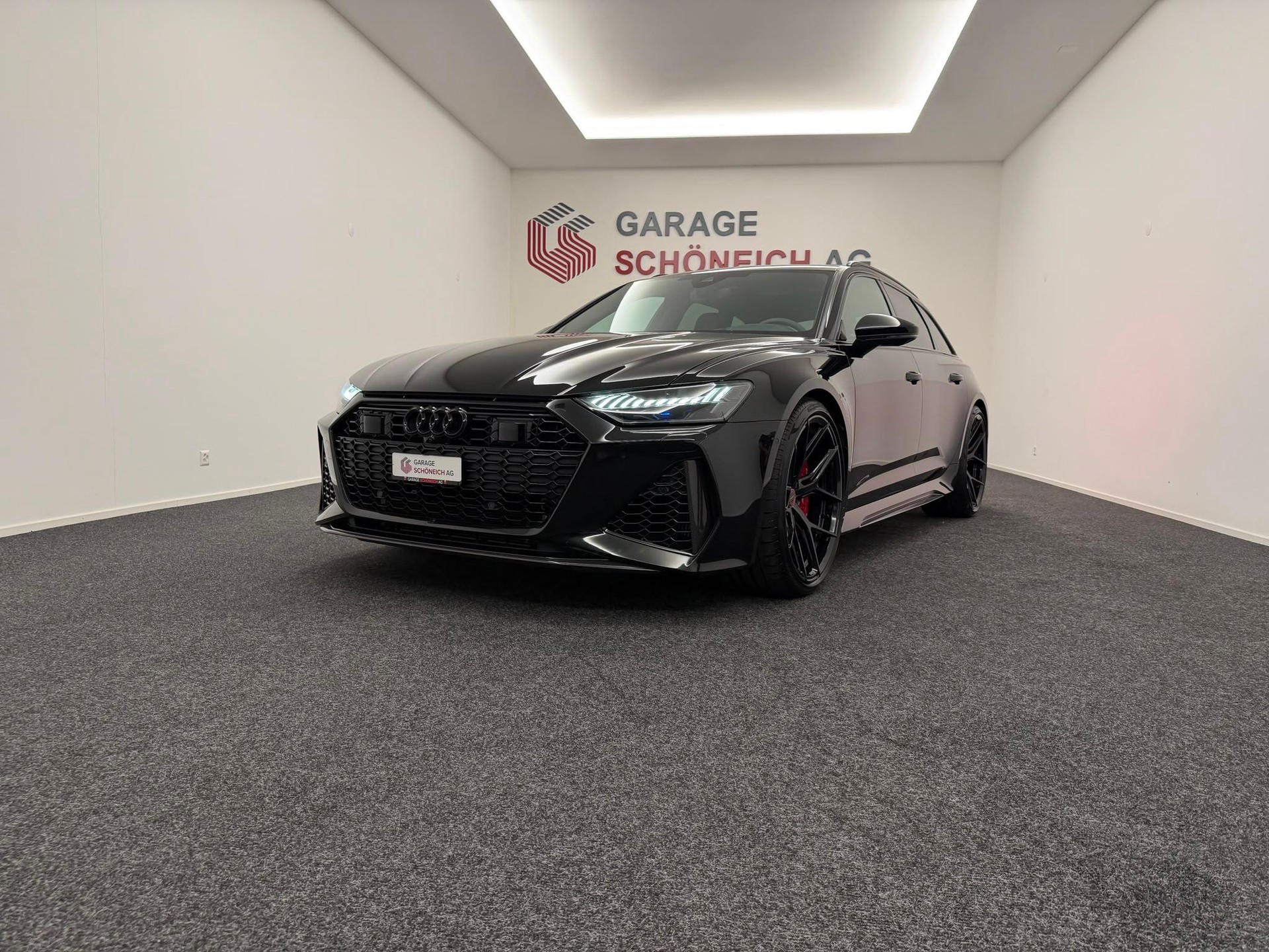 AUDI RS6 Avant 4.0 V8 TFSI quattro T-Tronic-image-0