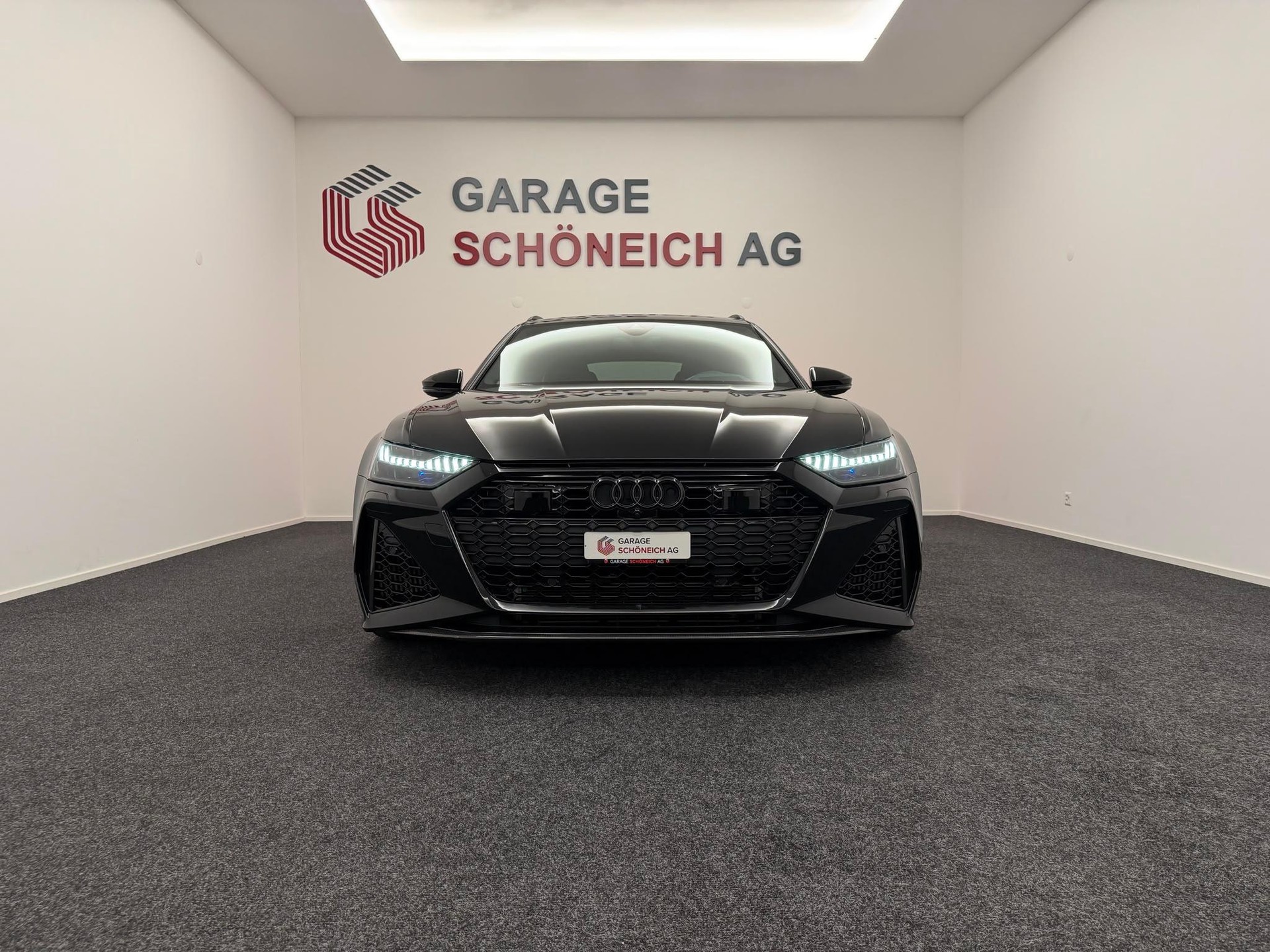 AUDI RS6 Avant 4.0 V8 TFSI quattro T-Tronic-image-1