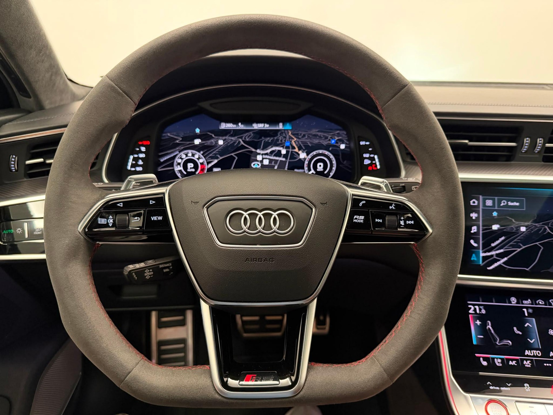 AUDI RS6 Avant 4.0 V8 TFSI quattro T-Tronic-image-20