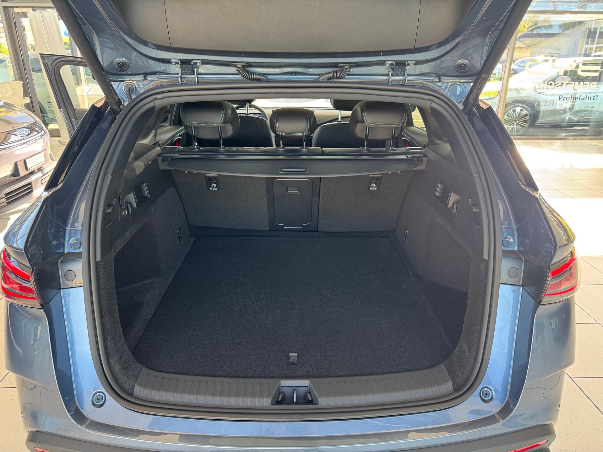 BYD Seal 6 DM-i Touring Comfort-image-24